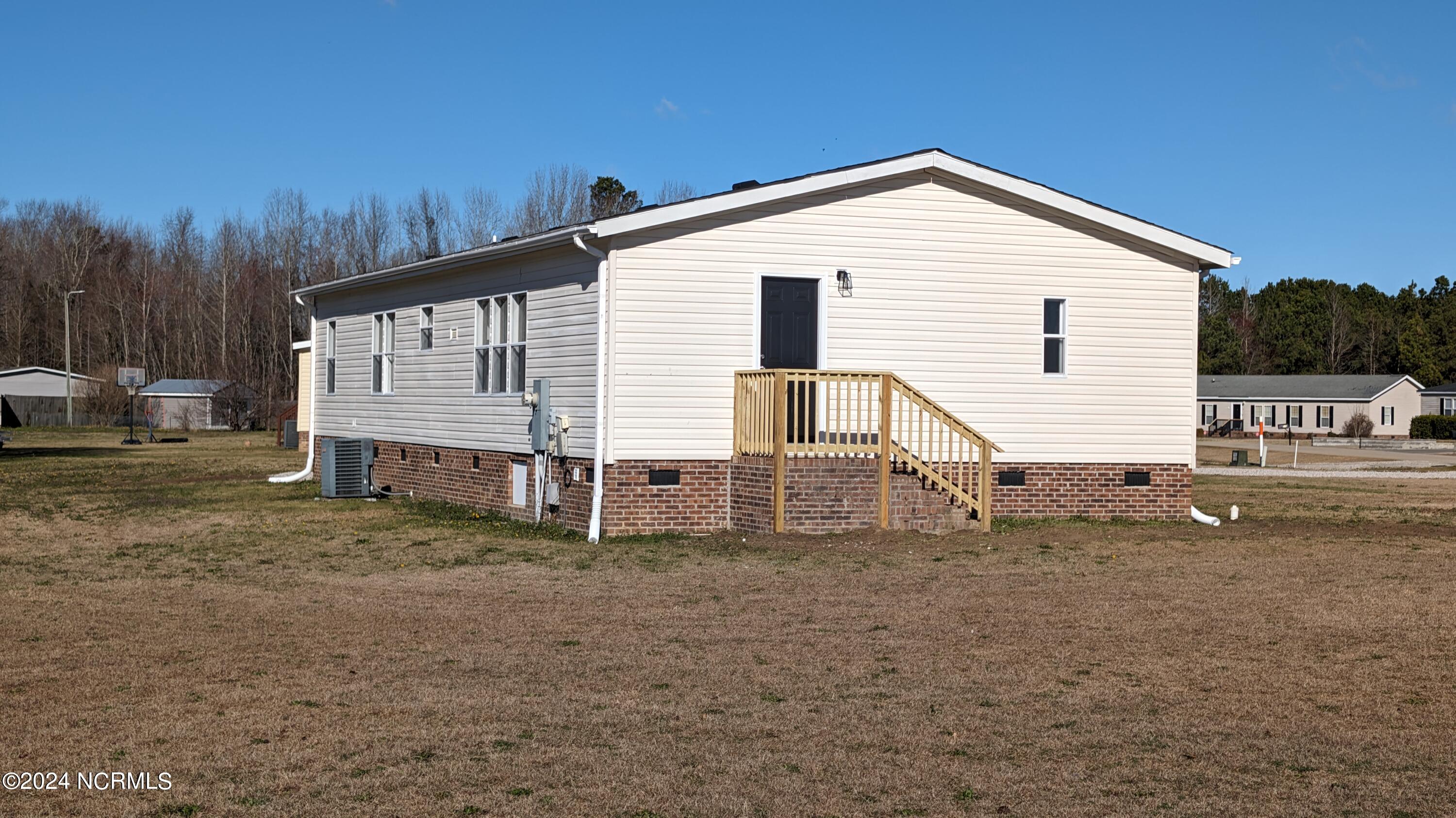 225 Pinto Drive