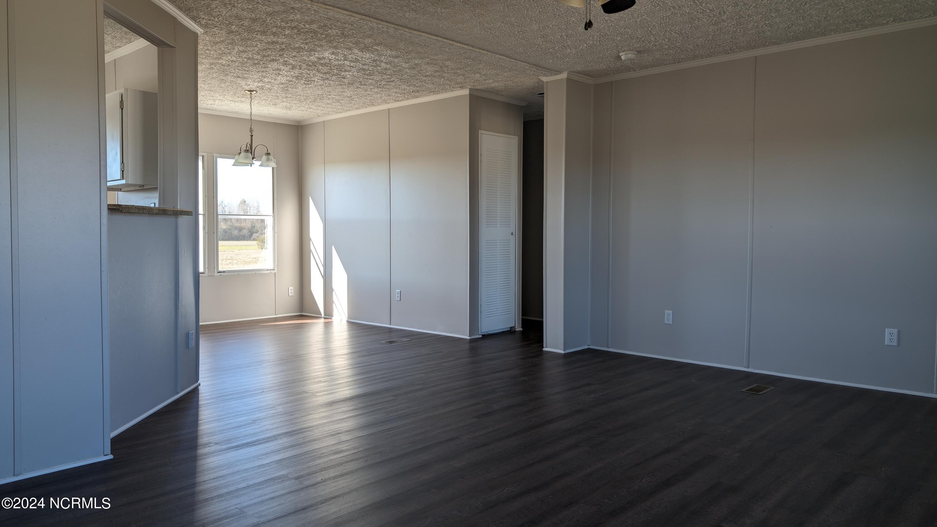 225 Pinto Drive