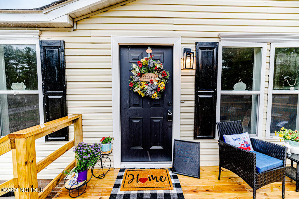 2245 Docs Road