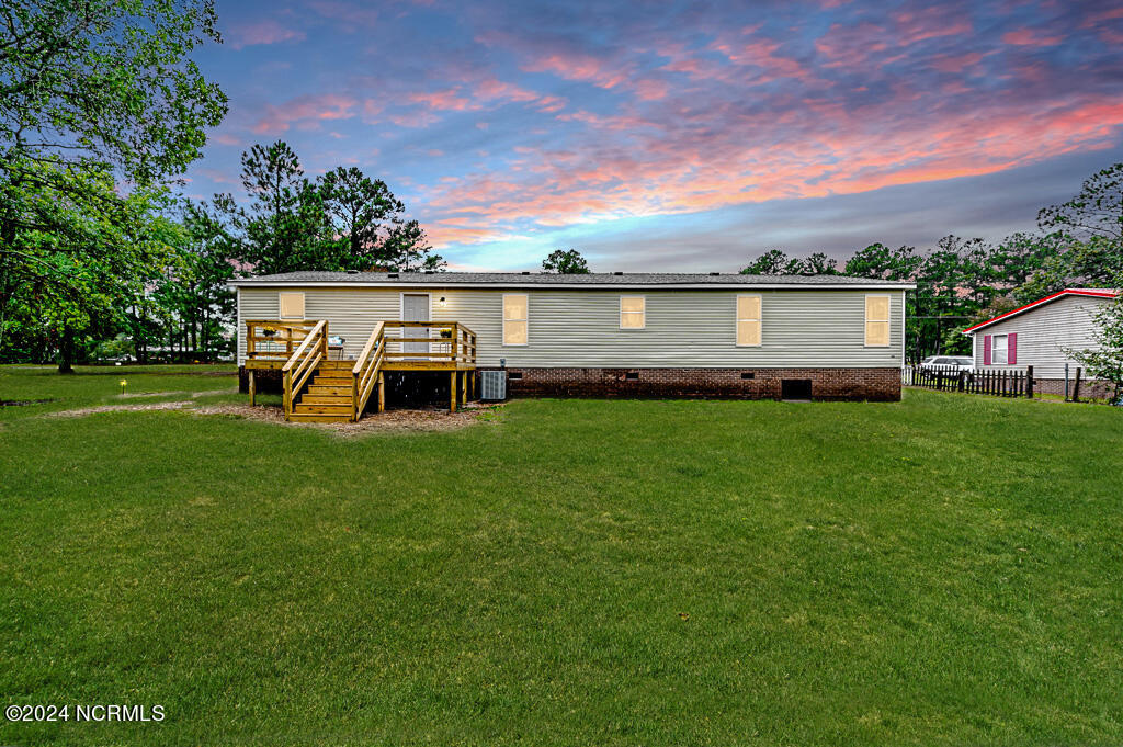 2245 Docs Road