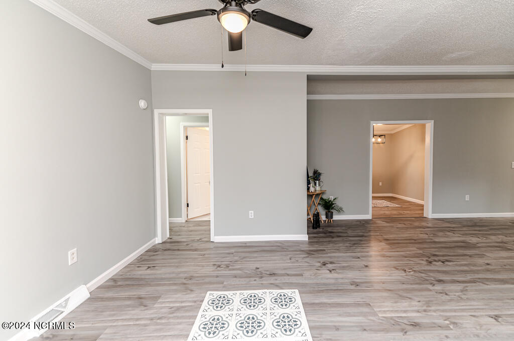 2245 Docs Road