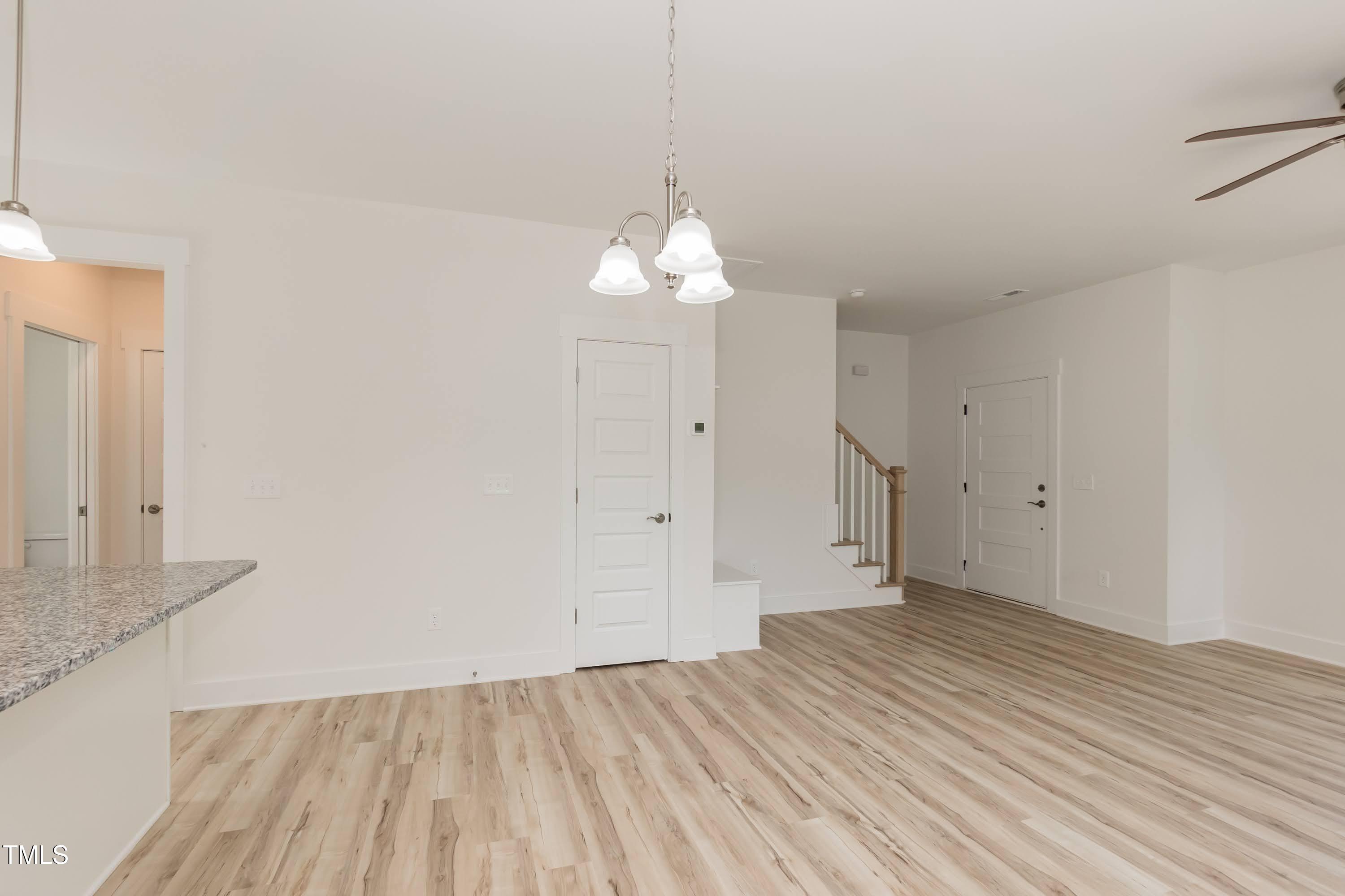 1057 |1059 E Harnett Street