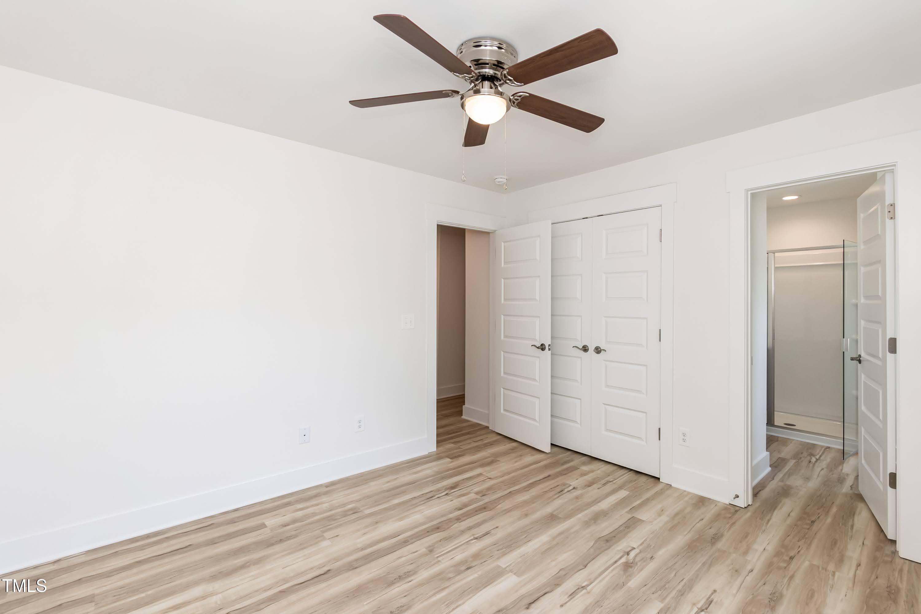 1057 |1059 E Harnett Street