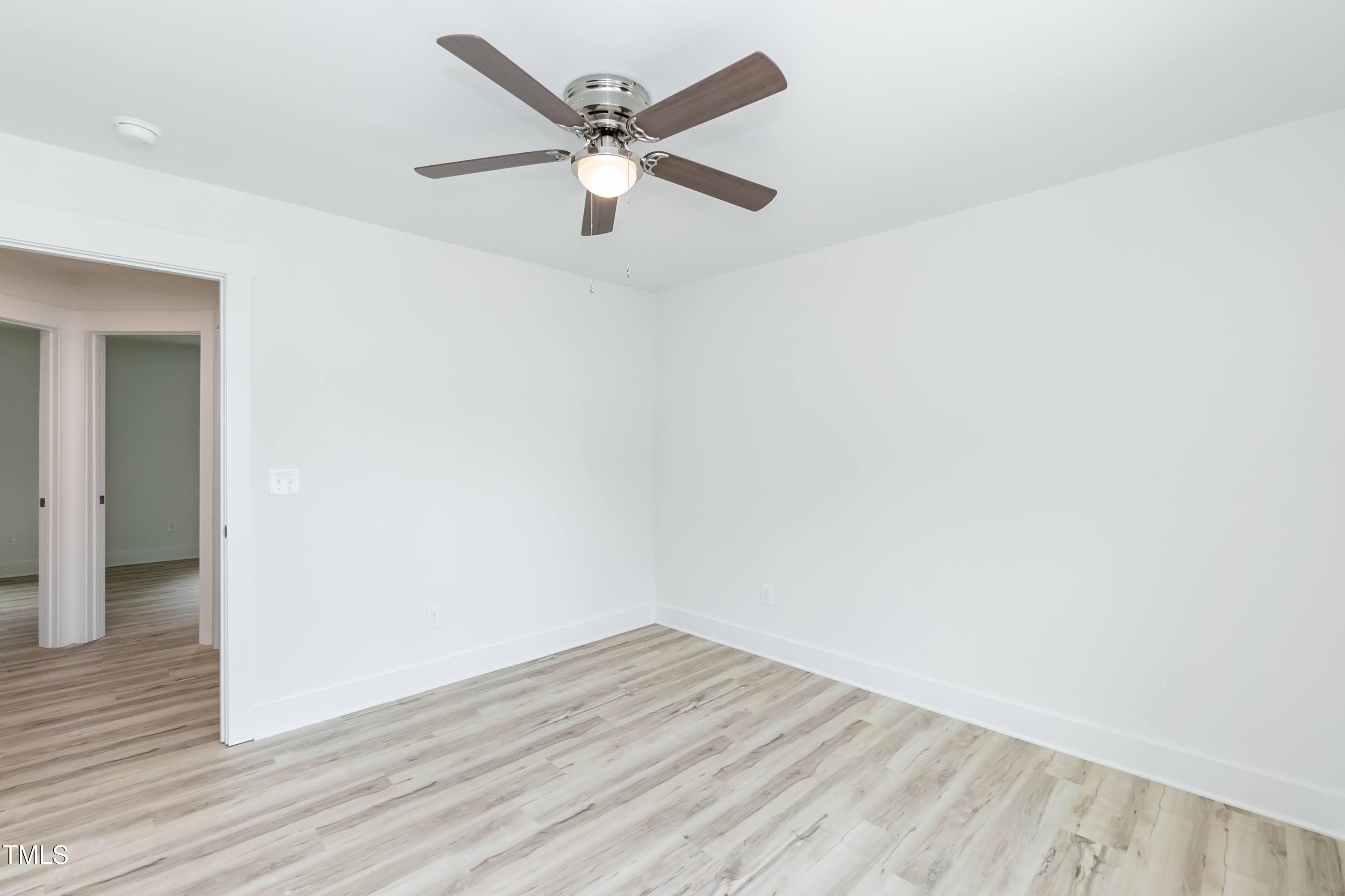 1057 |1059 E Harnett Street