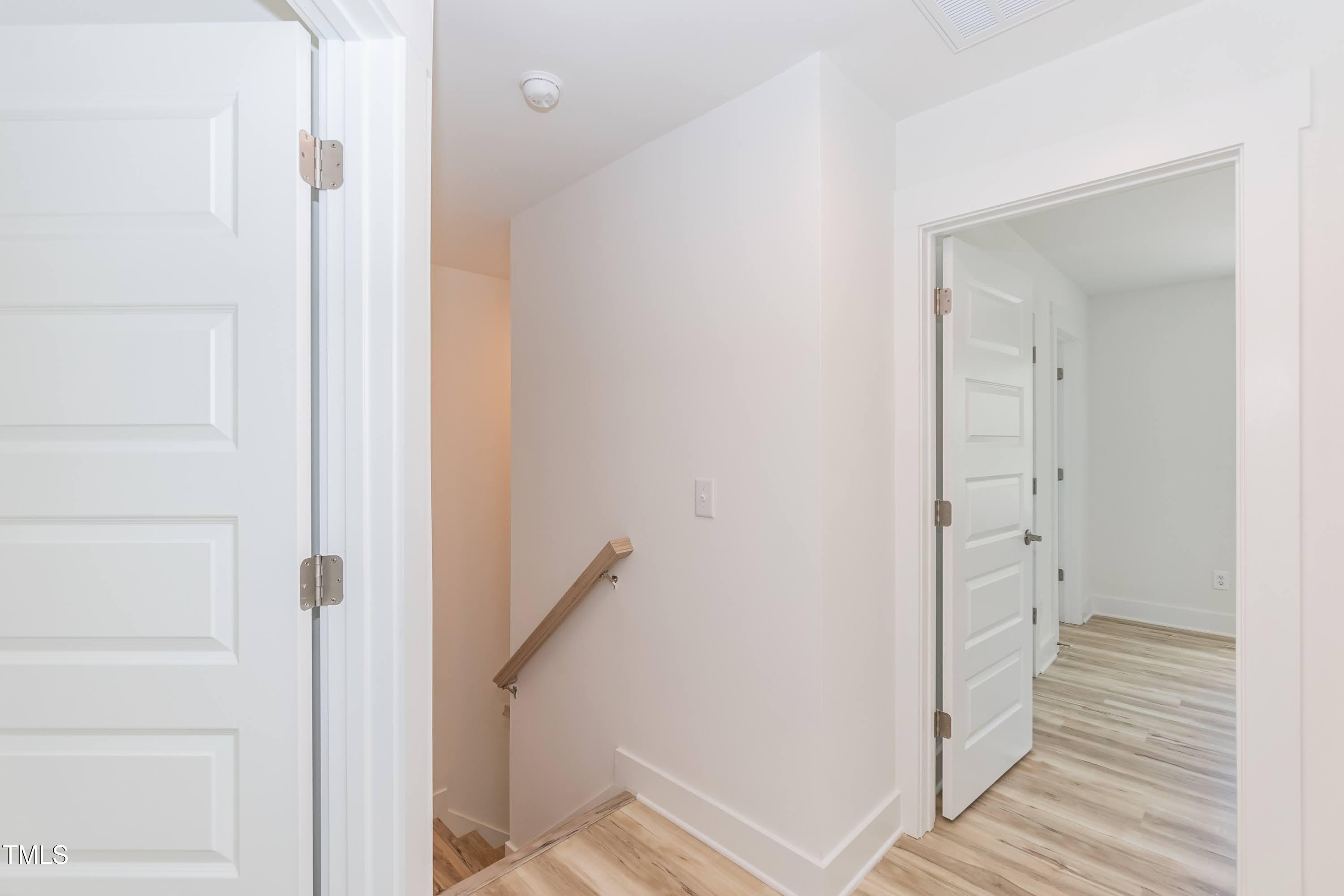 1057 |1059 E Harnett Street