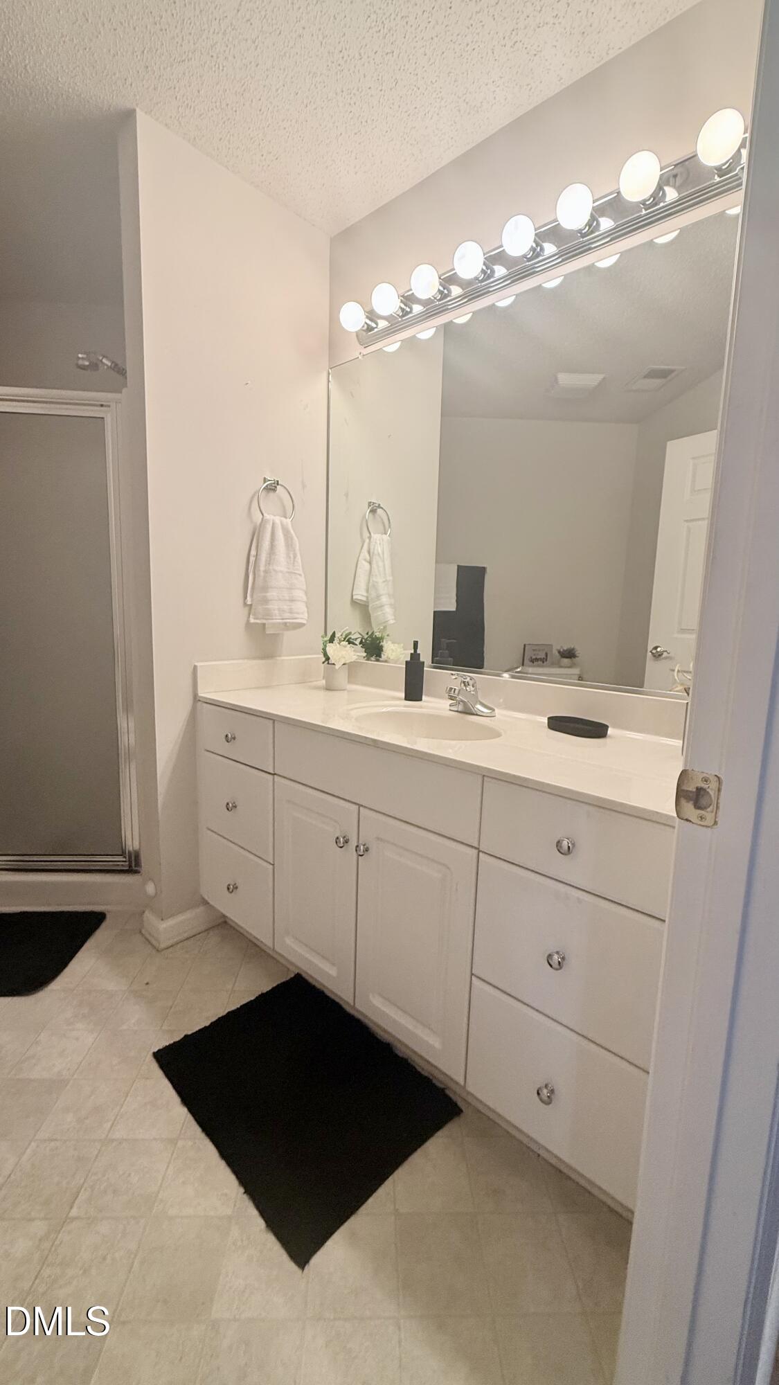 2221 Delaney Drive # 112