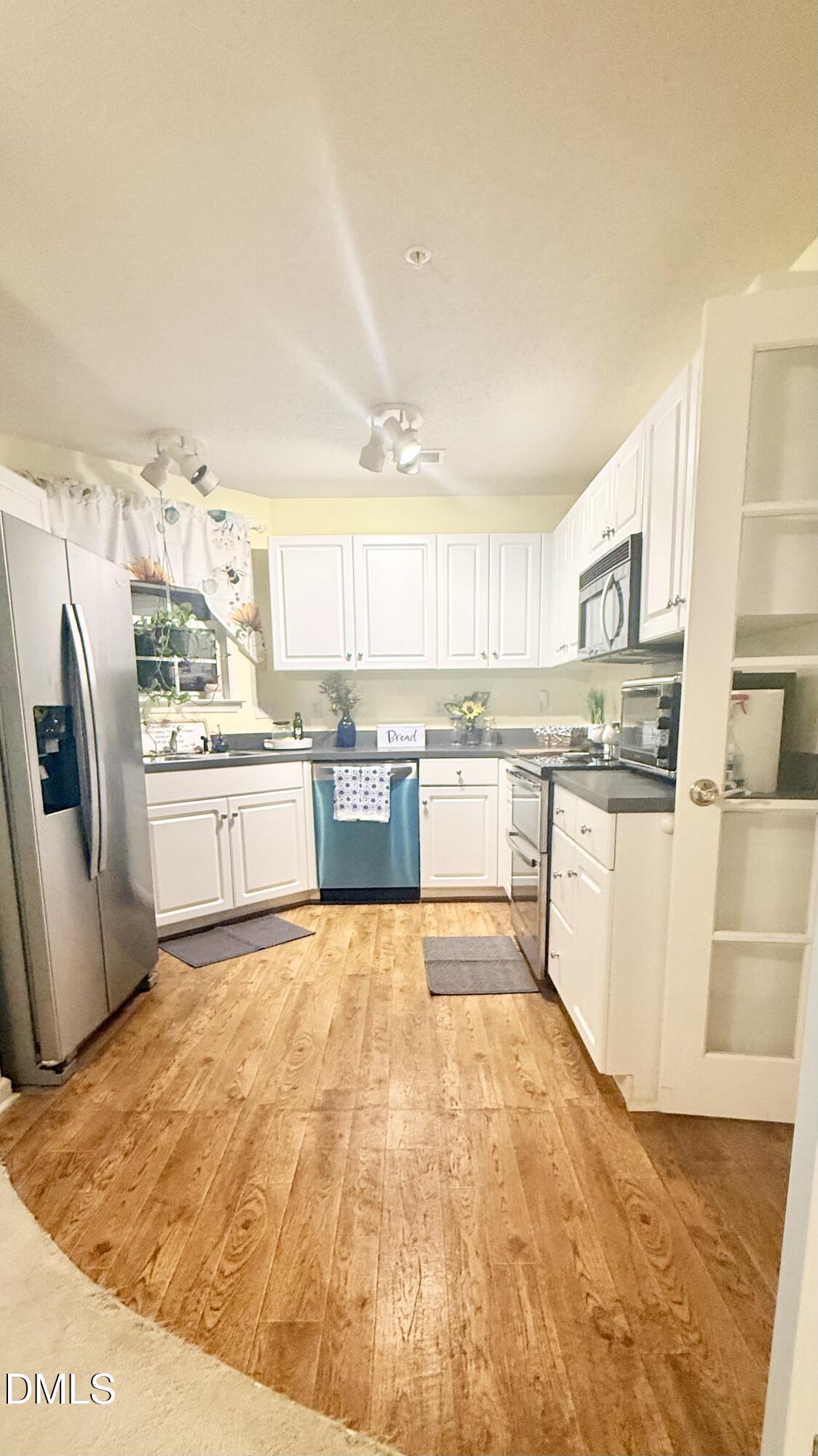 2221 Delaney Drive # 112