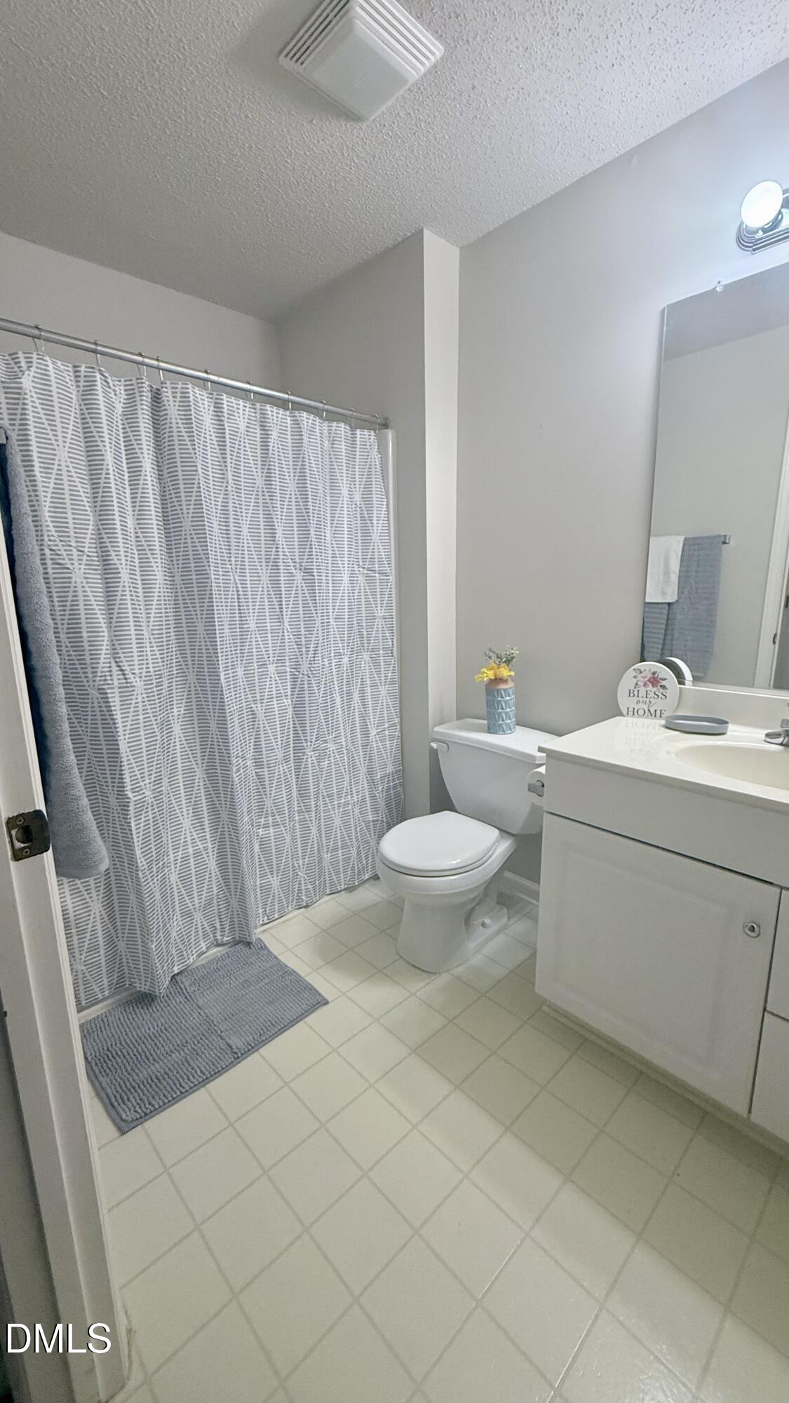 2221 Delaney Drive # 112