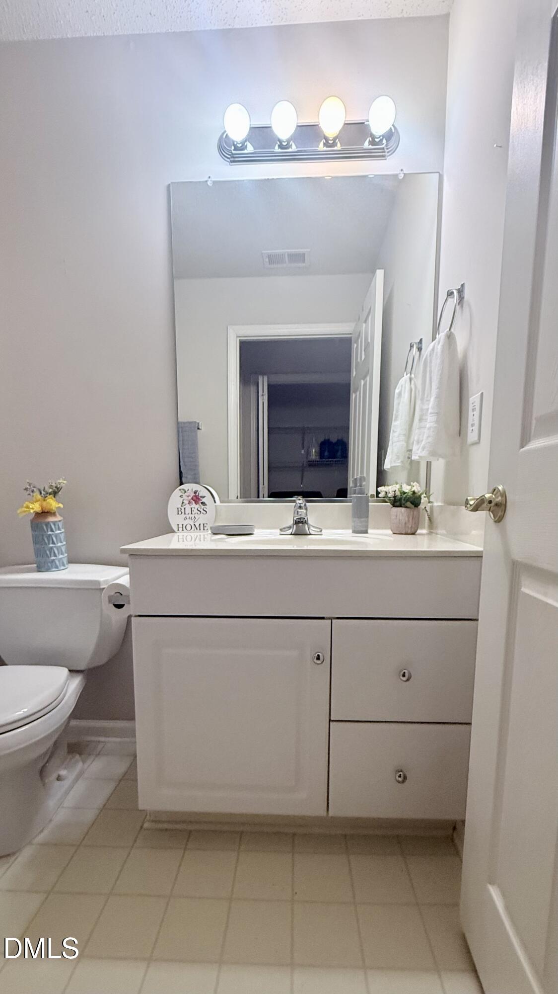 2221 Delaney Drive # 112