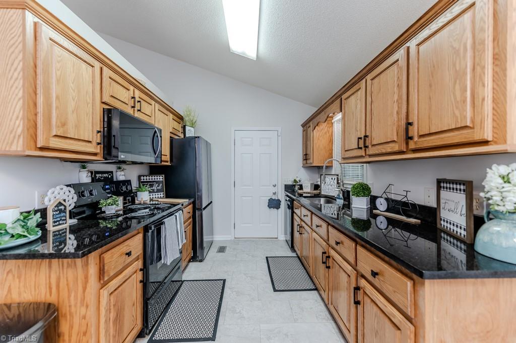 2305 Regency Drive