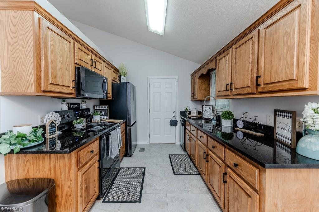 2305 Regency Drive