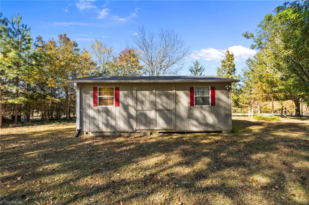 3256 Mansfield Road