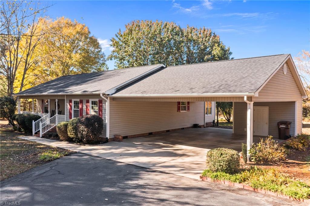 3256 Mansfield Road
