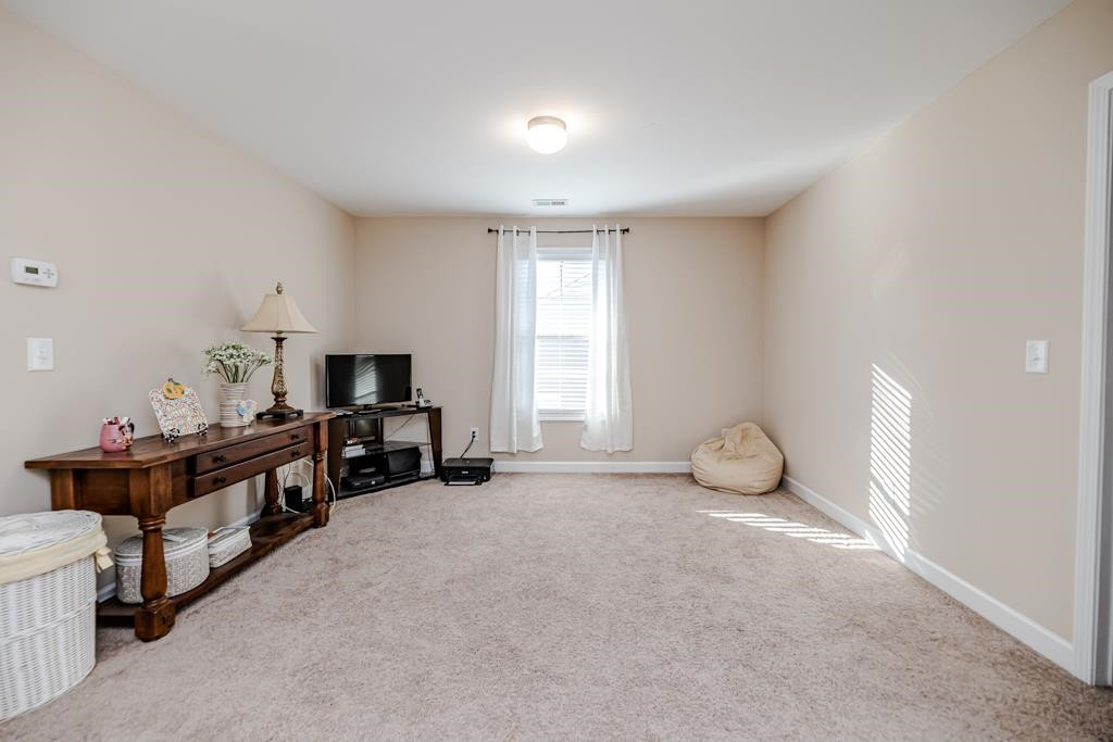 2421 Westgate Drive