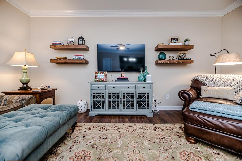 2421 Westgate Drive