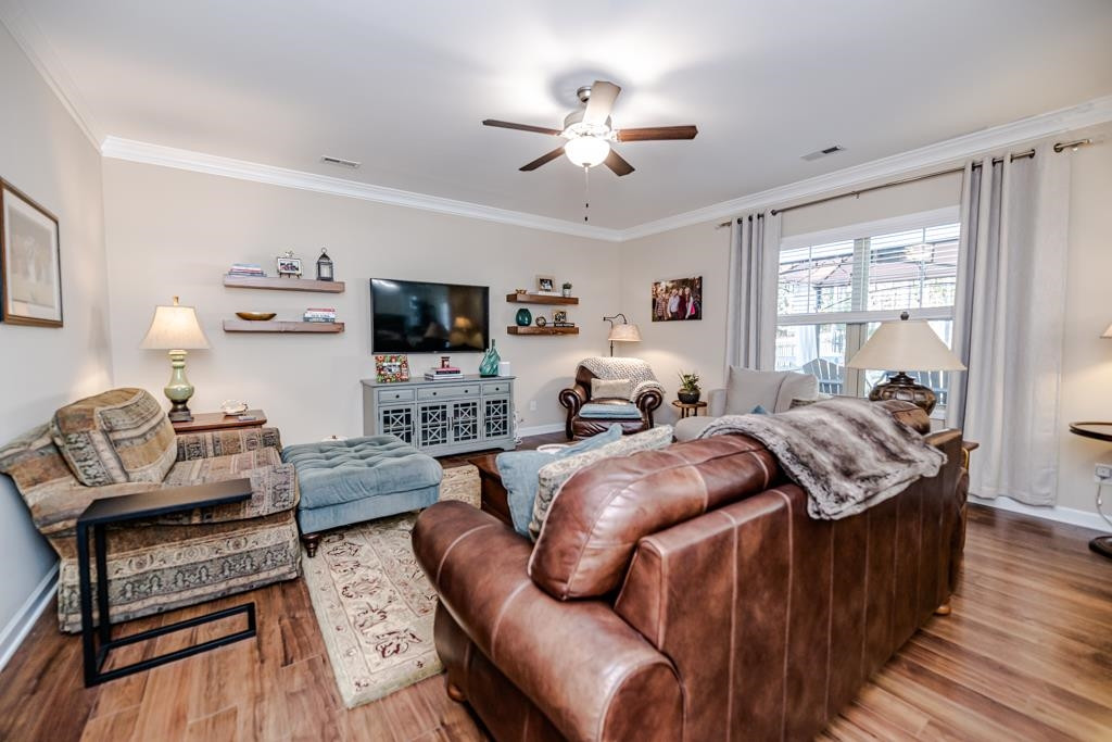 2421 Westgate Drive