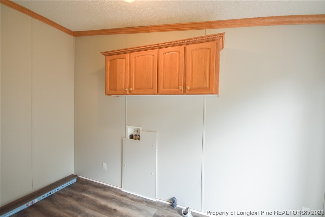 1205 Tingen Road