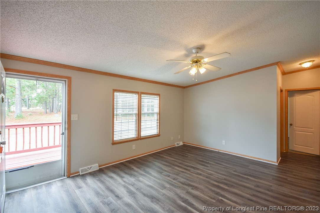 1205 Tingen Road