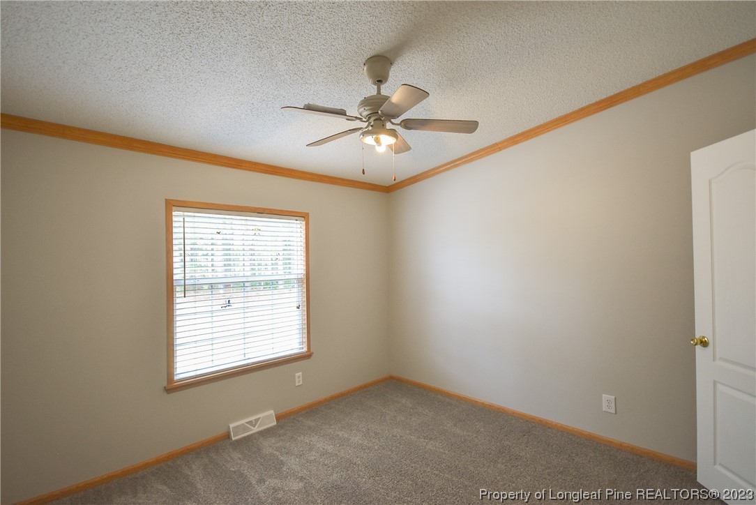 1205 Tingen Road
