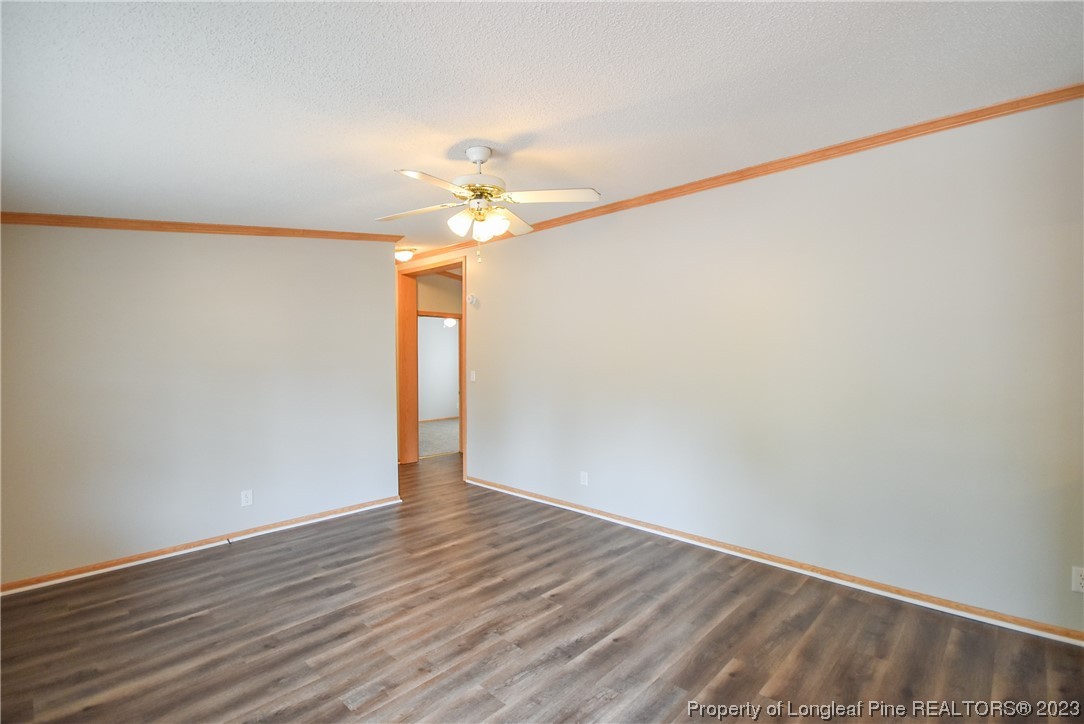 1205 Tingen Road