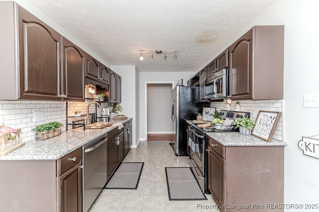 220 Paddlewheel Road