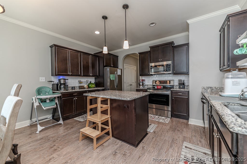 216 Weston Woods Street