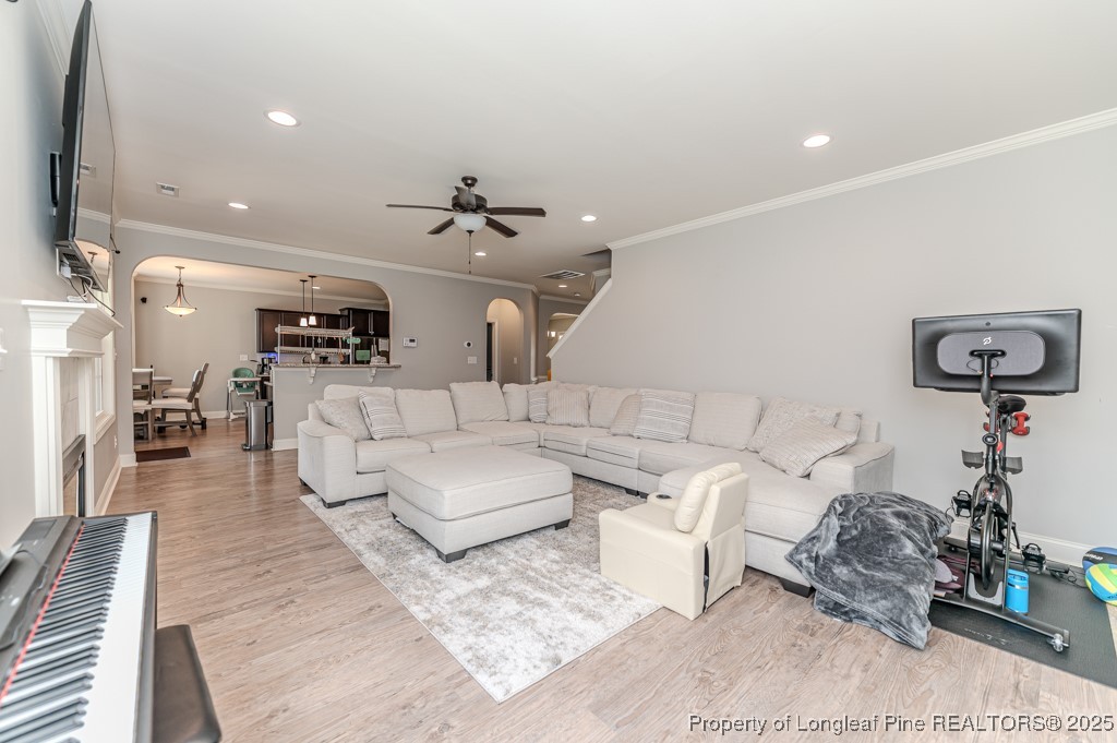 216 Weston Woods Street