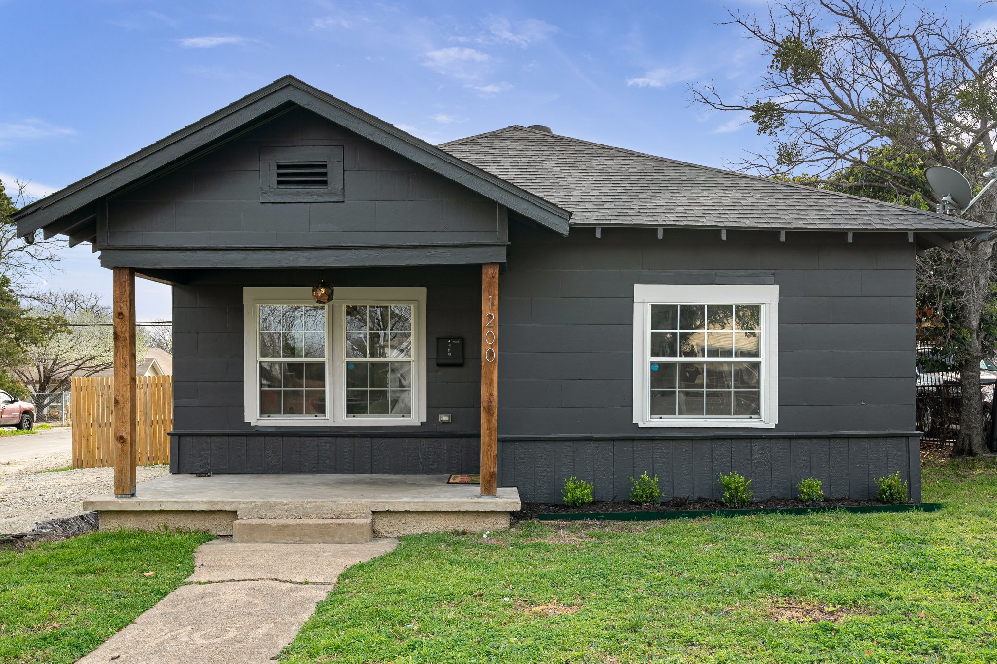 1200 S Brighton Avenue