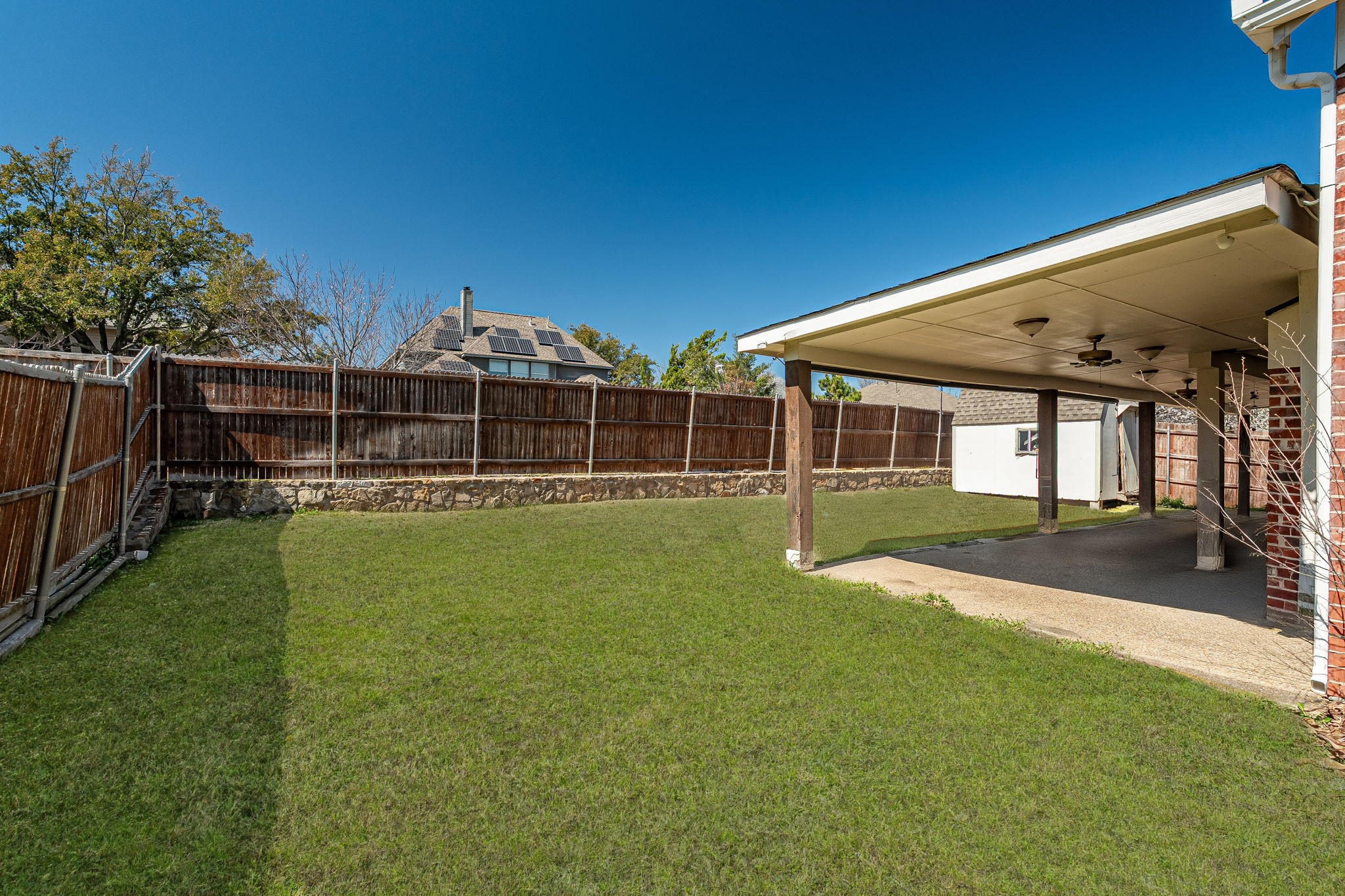 6901 Canyon Meadow Drive