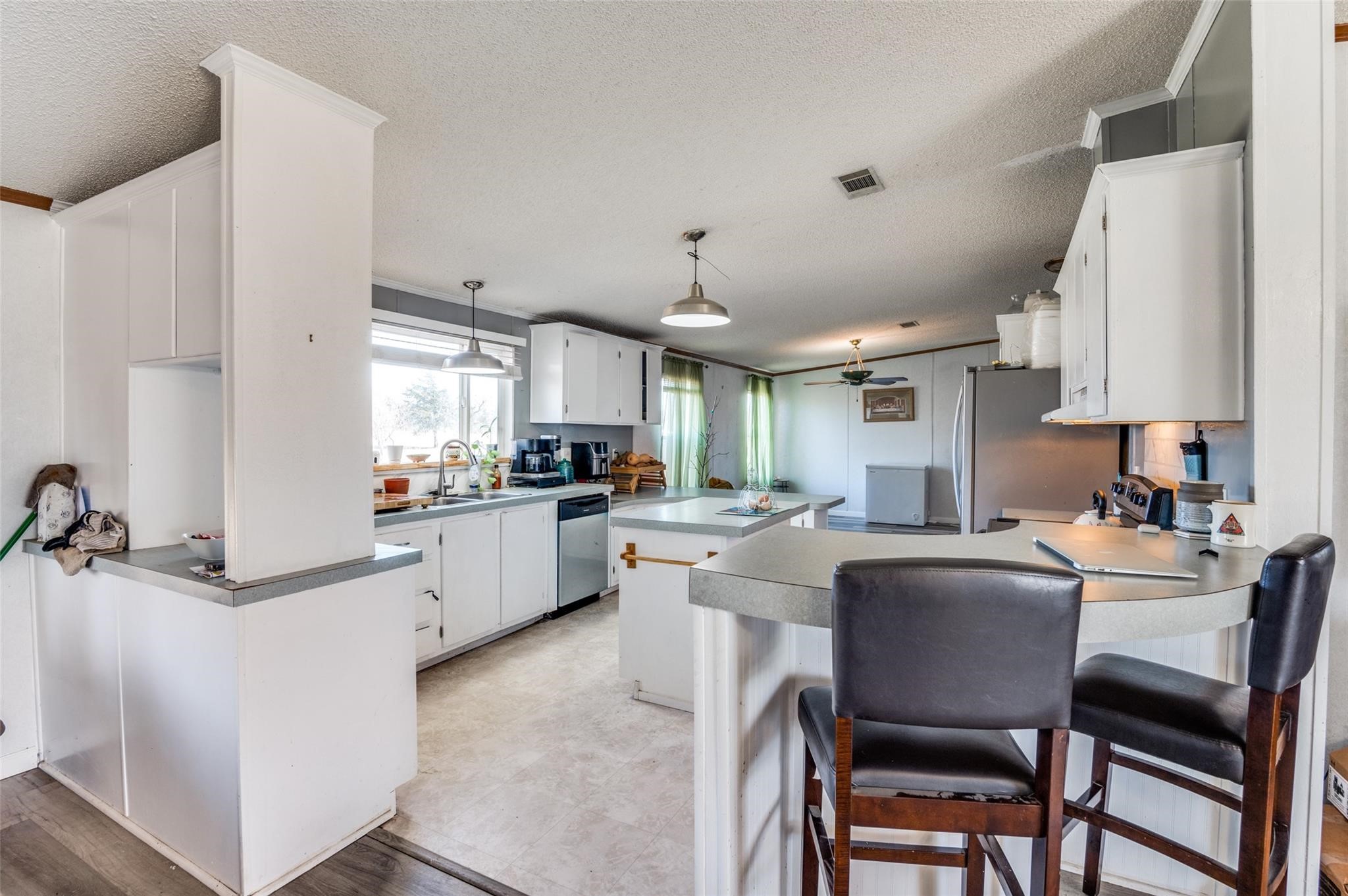 9876 NW County Road 2221