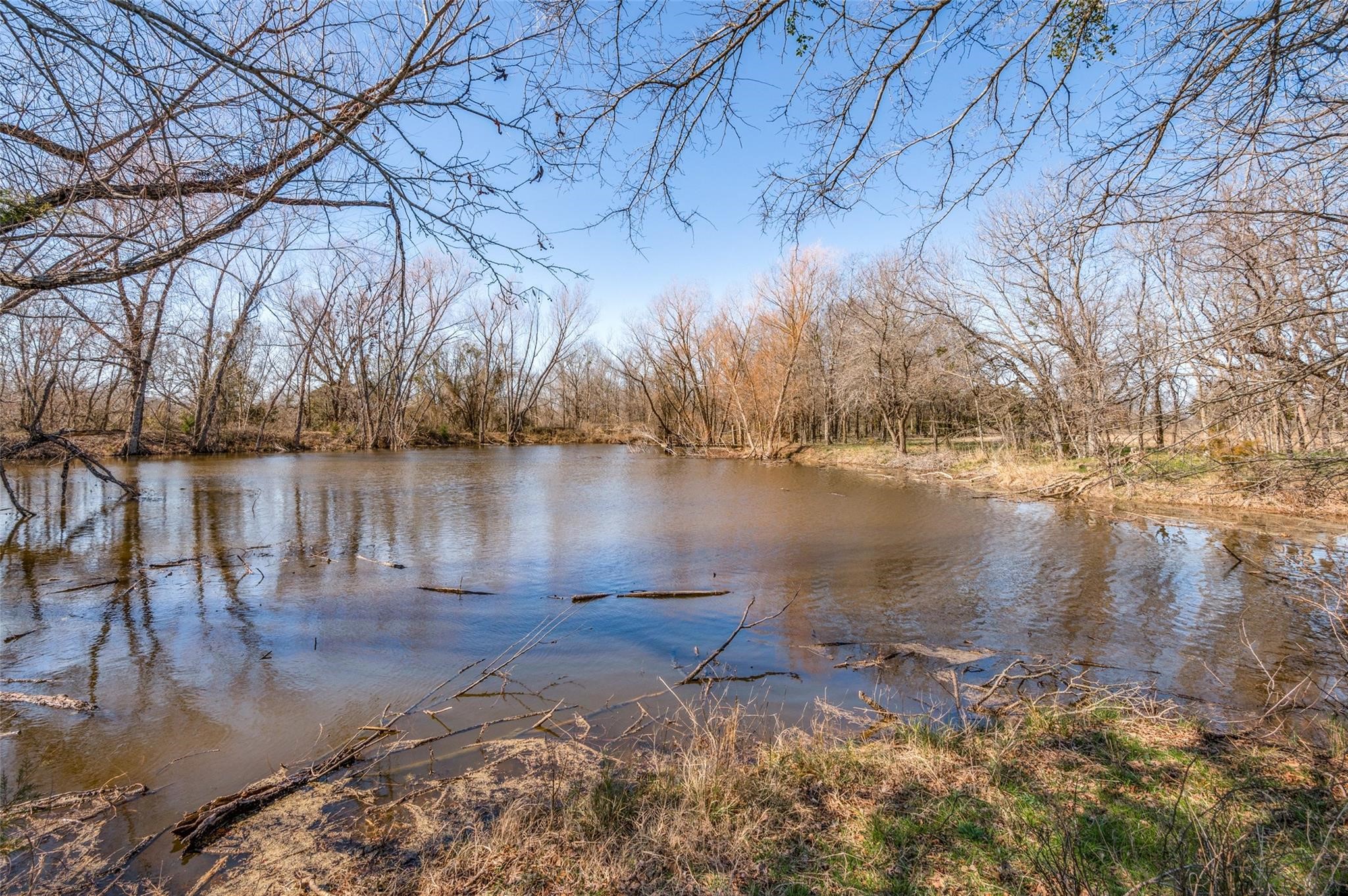 9876 NW County Road 2221