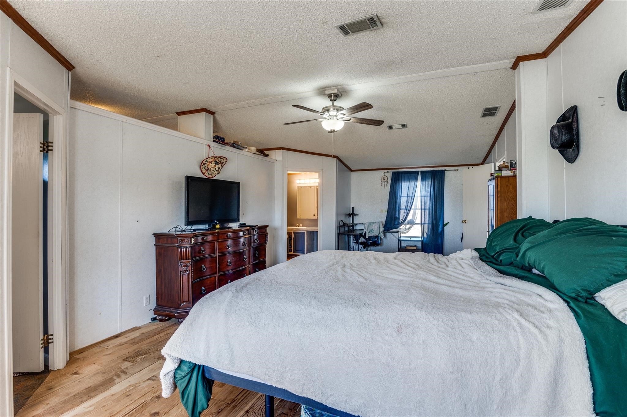 9876 NW County Road 2221