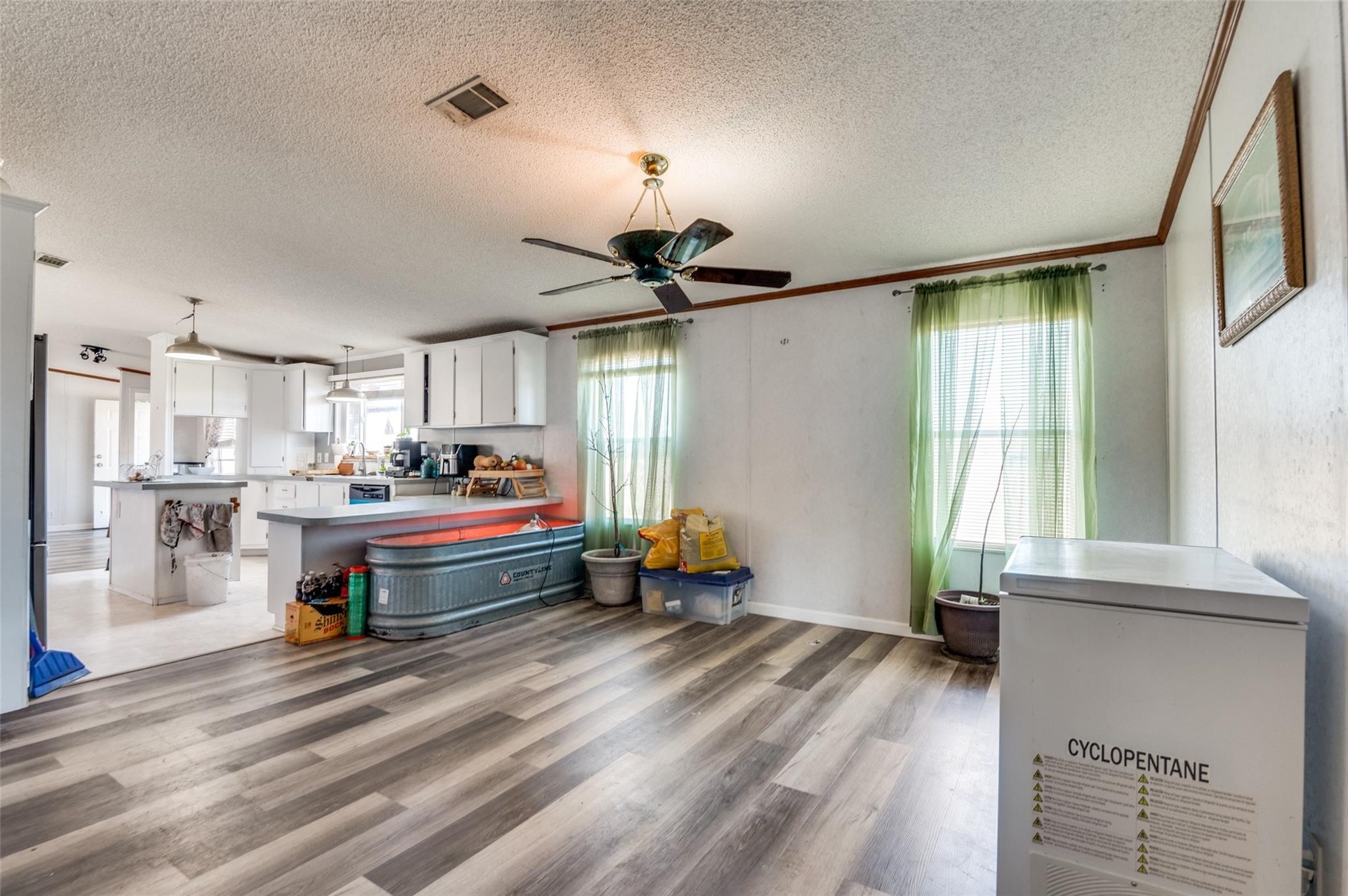 9876 NW County Road 2221