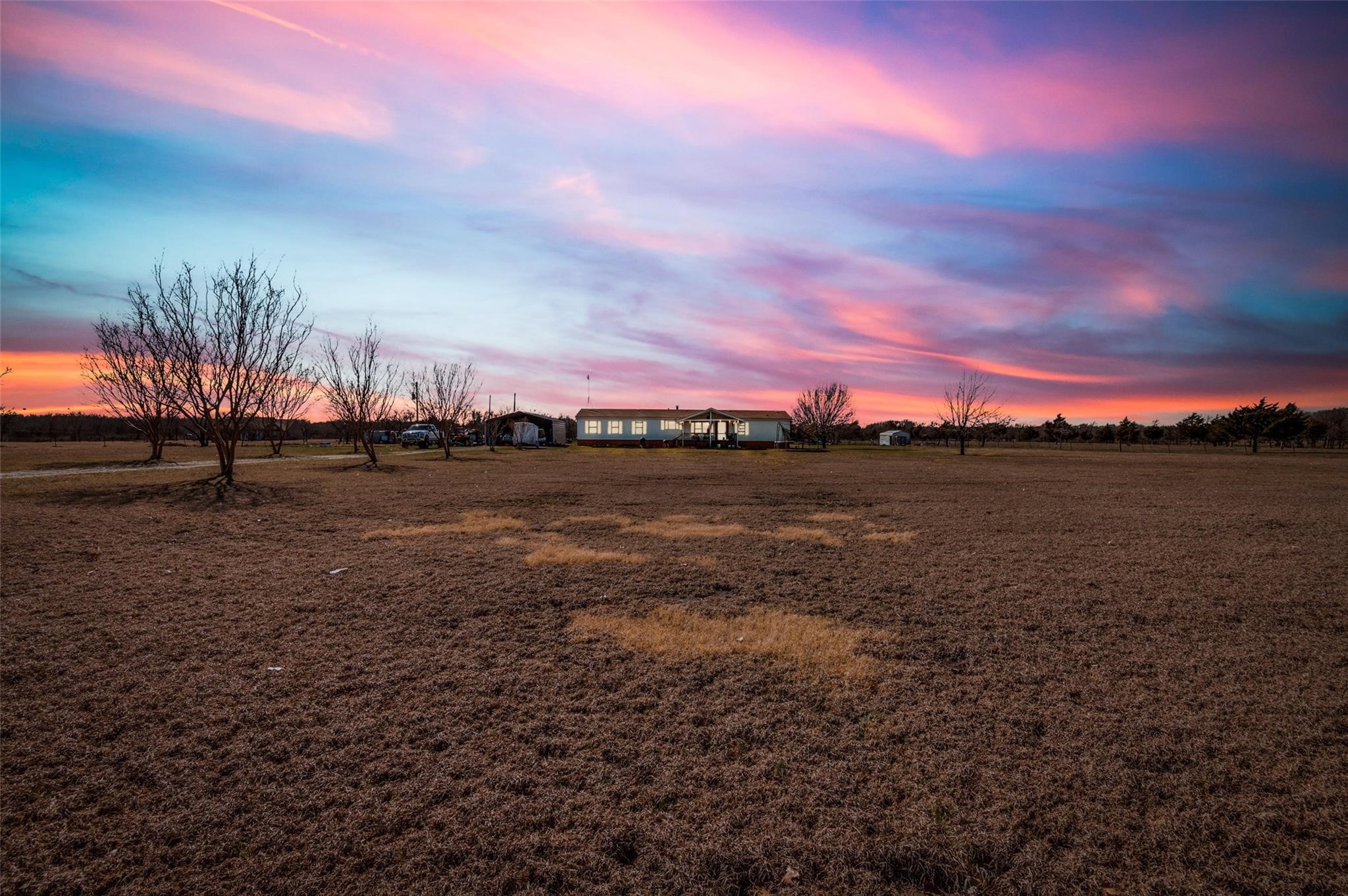 9876 NW County Road 2221