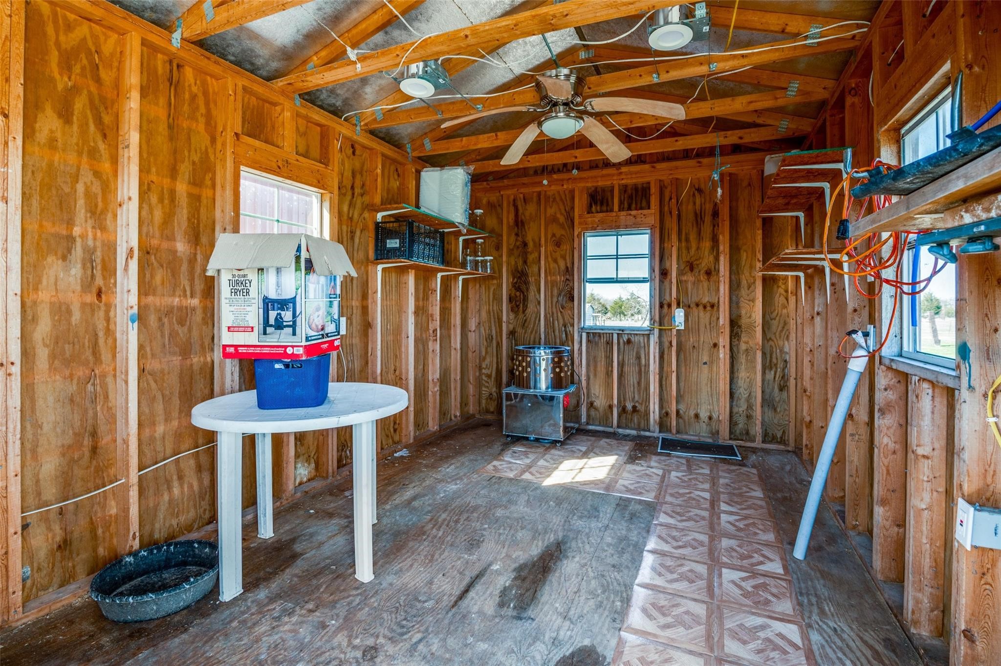 9876 NW County Road 2221