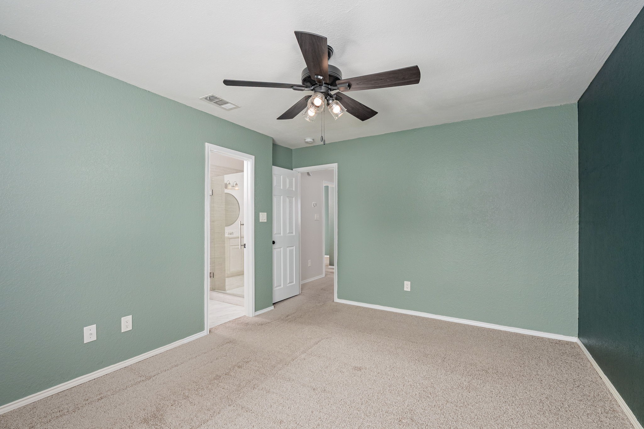 2044 Mallard Drive