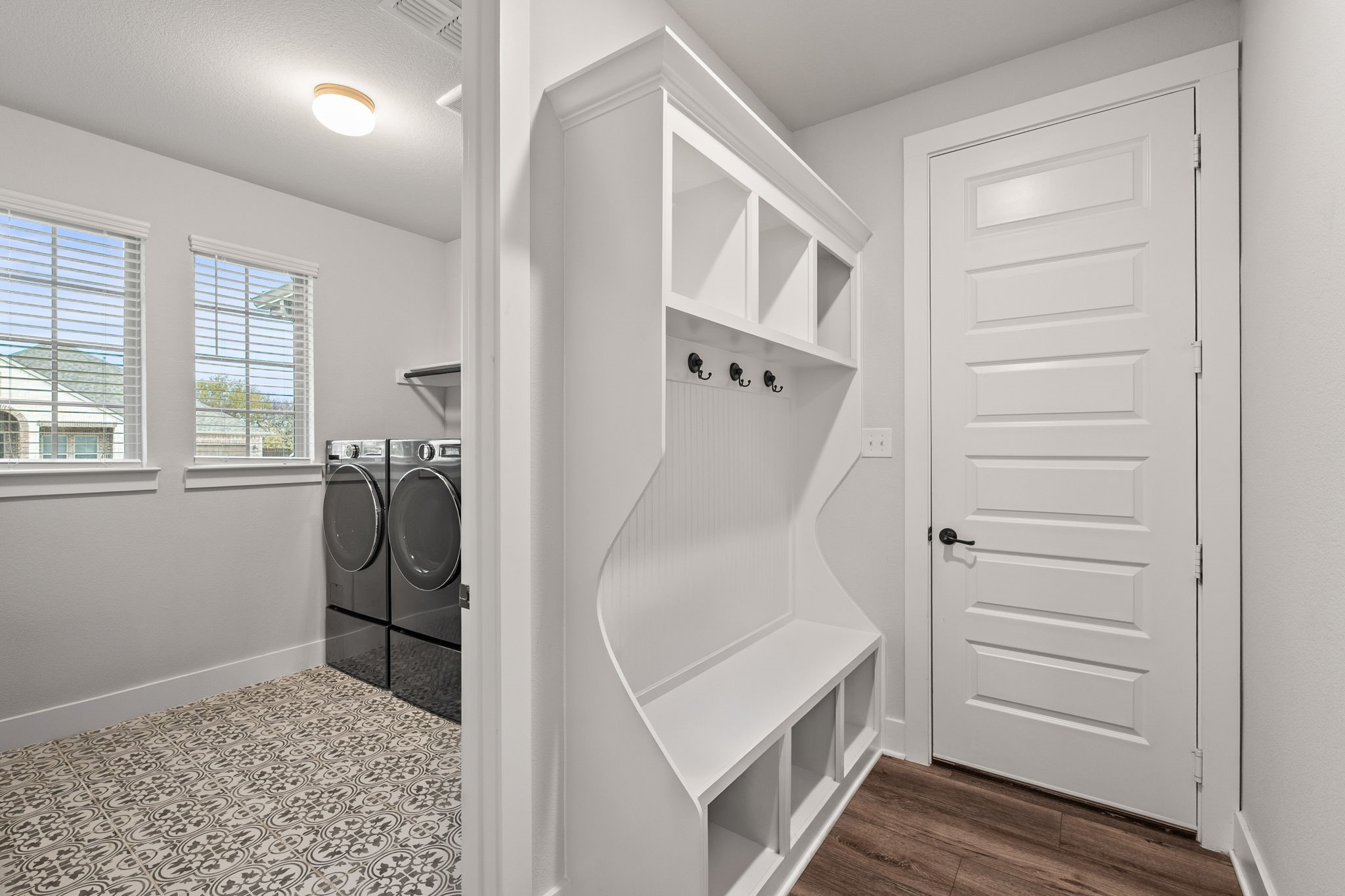 1213 Villalonga Drive