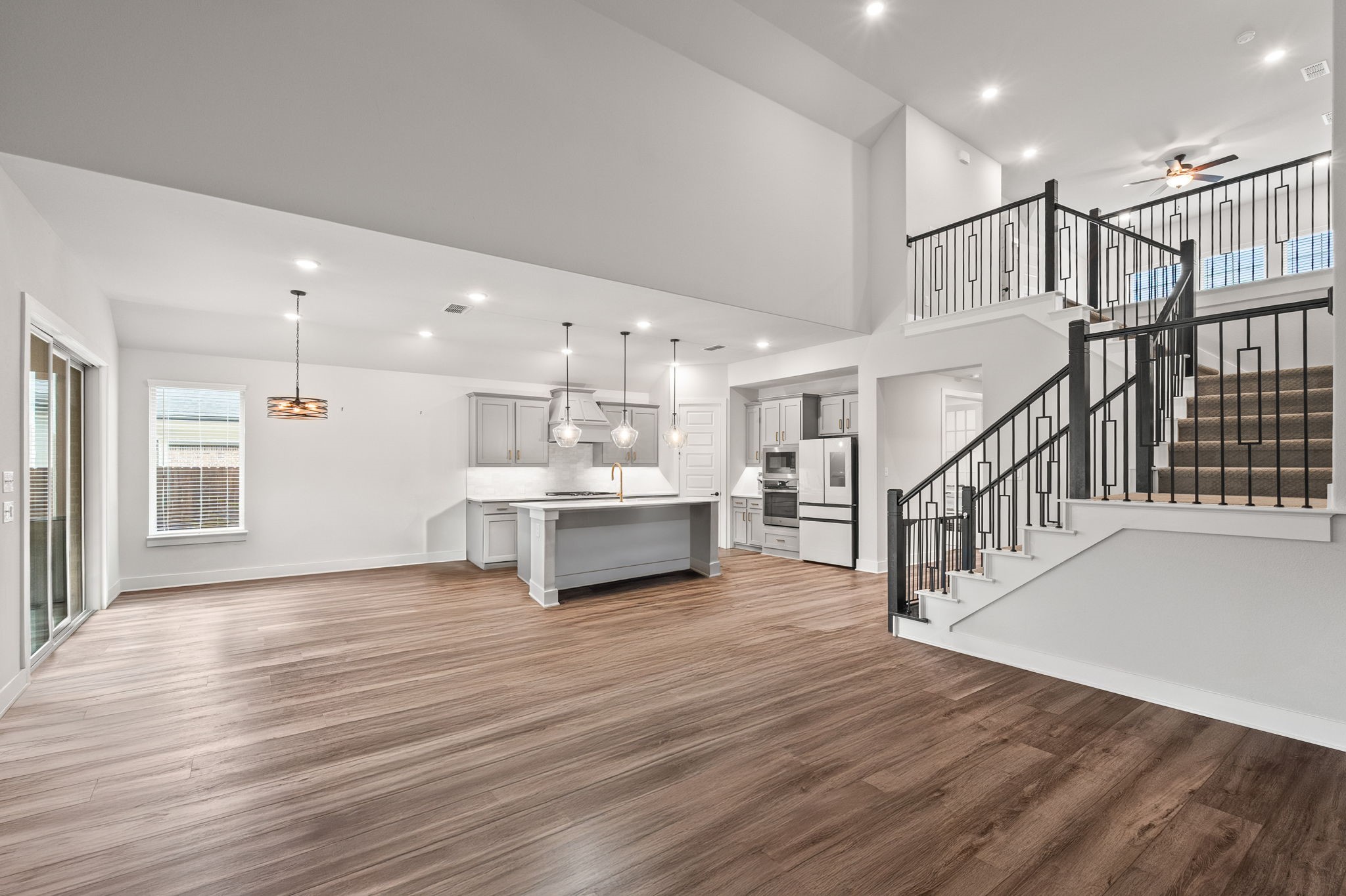 1213 Villalonga Drive