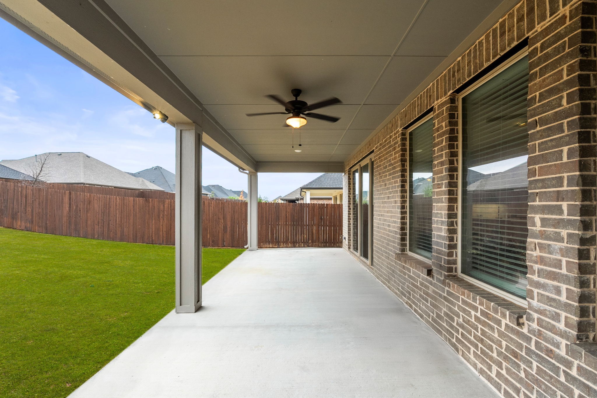 1213 Villalonga Drive