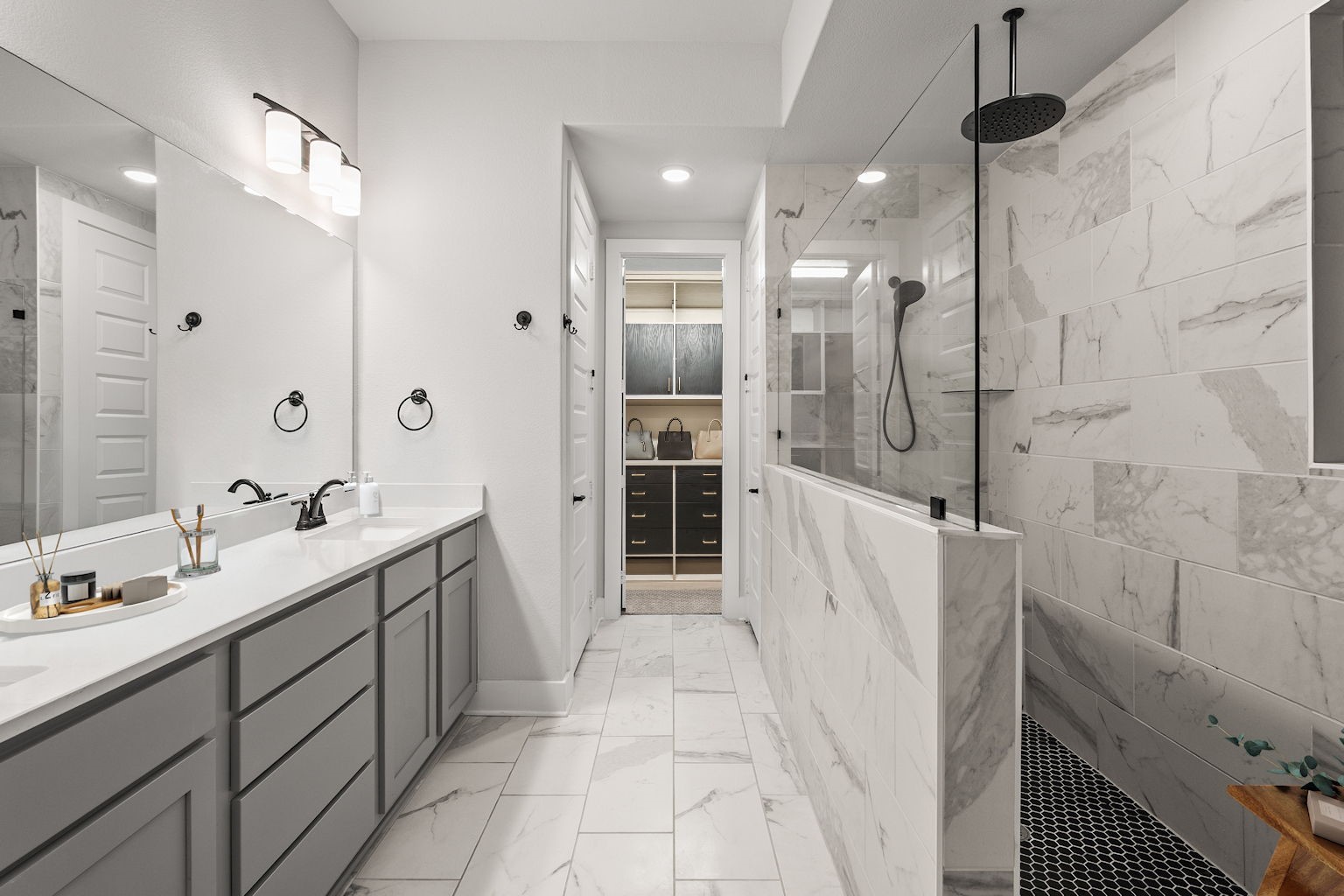 1213 Villalonga Drive