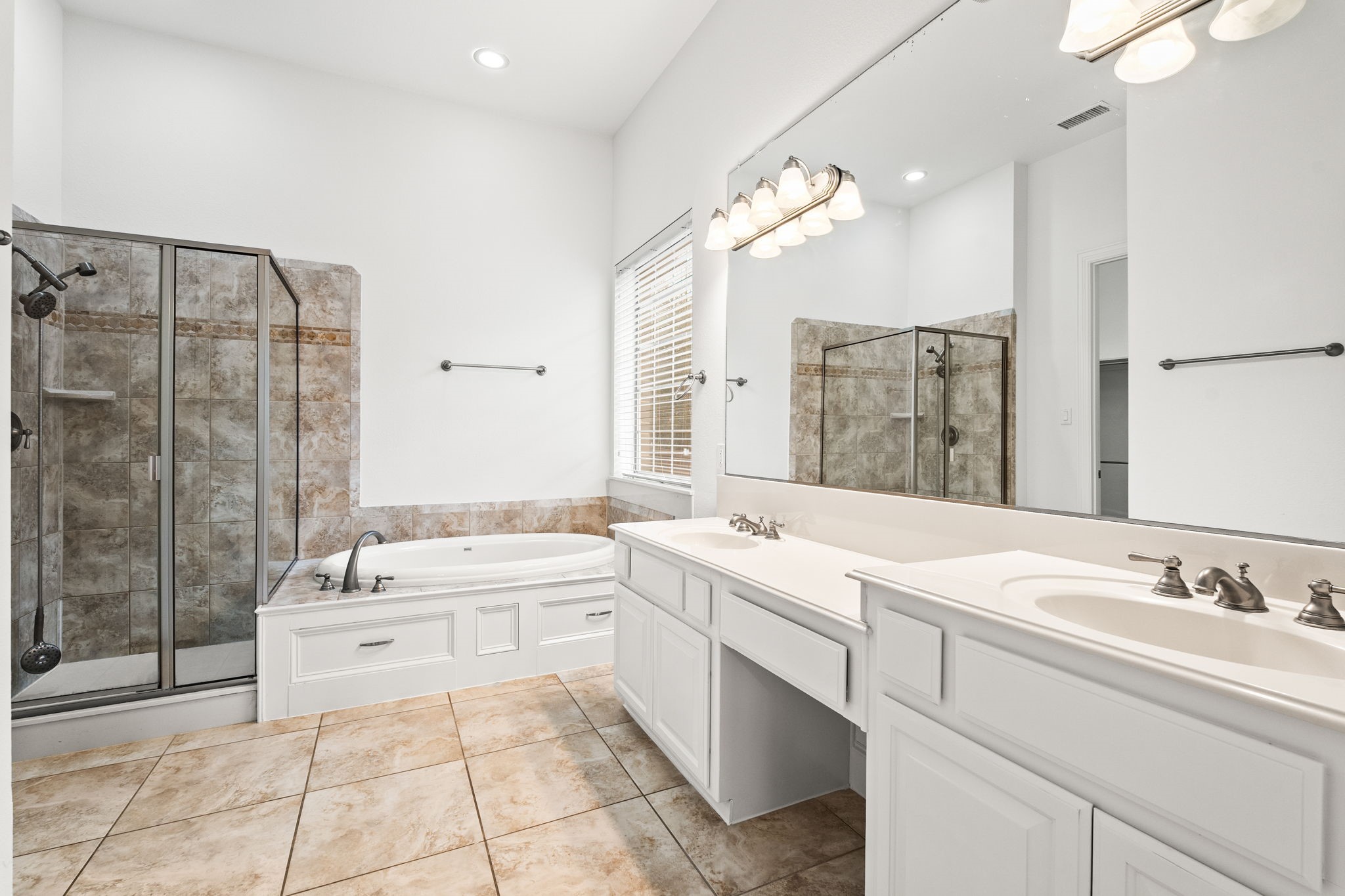 1312 Kerrville Drive