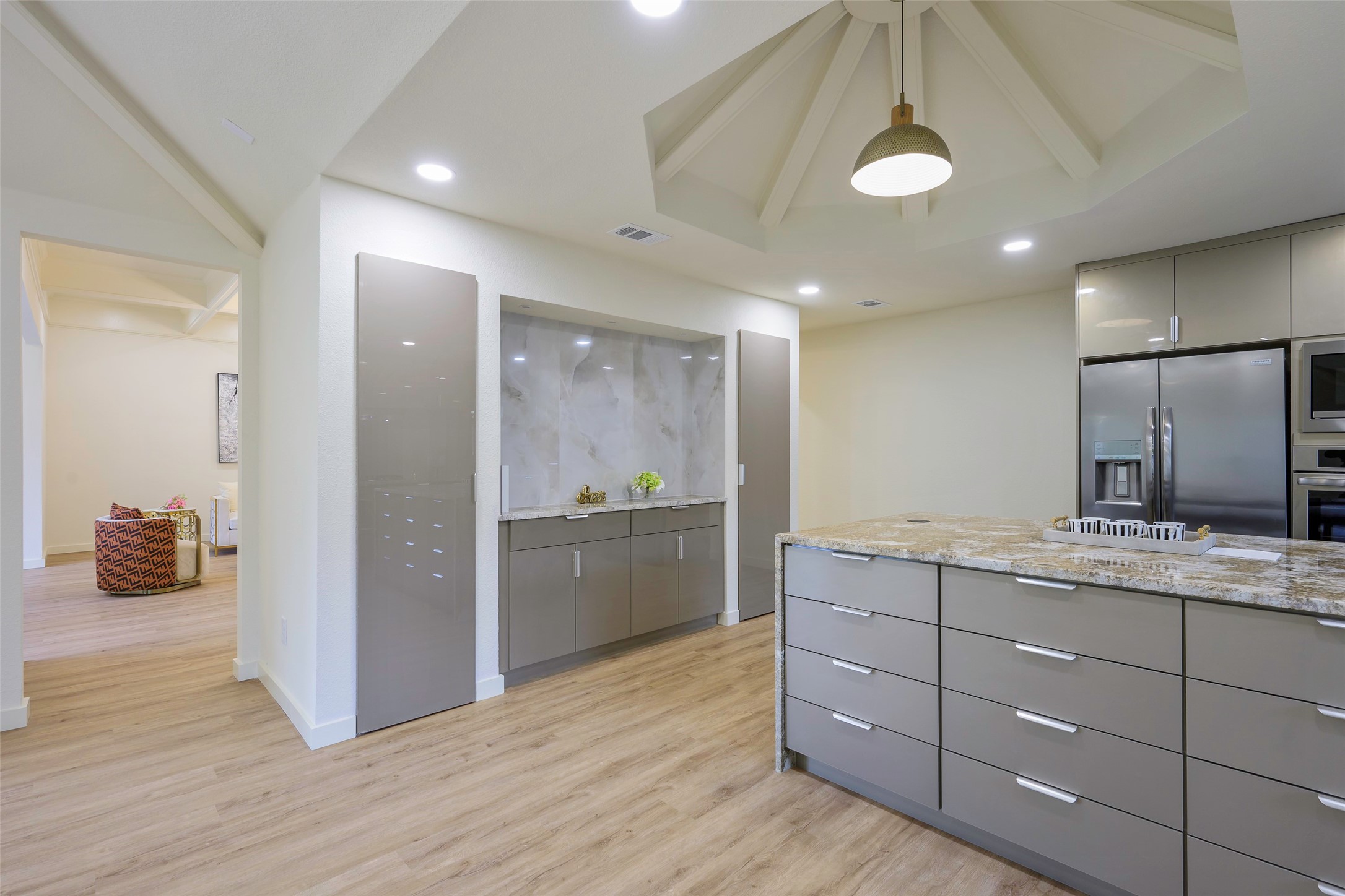 3401 Cross Bend Road