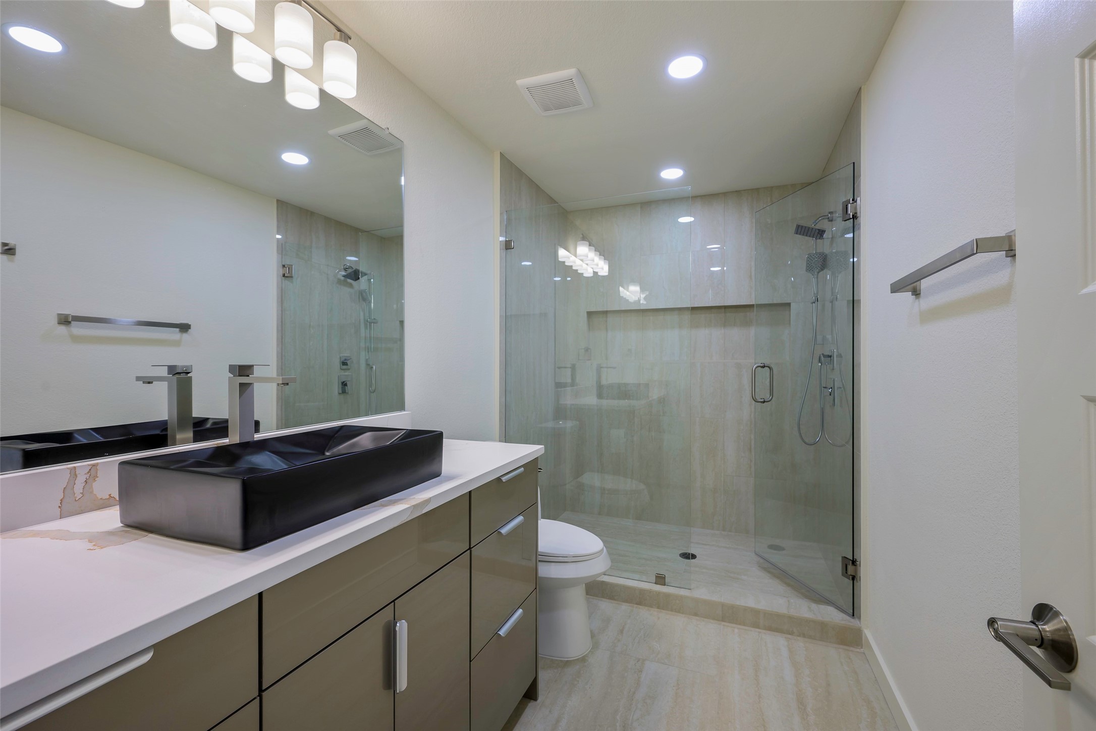 3401 Cross Bend Road