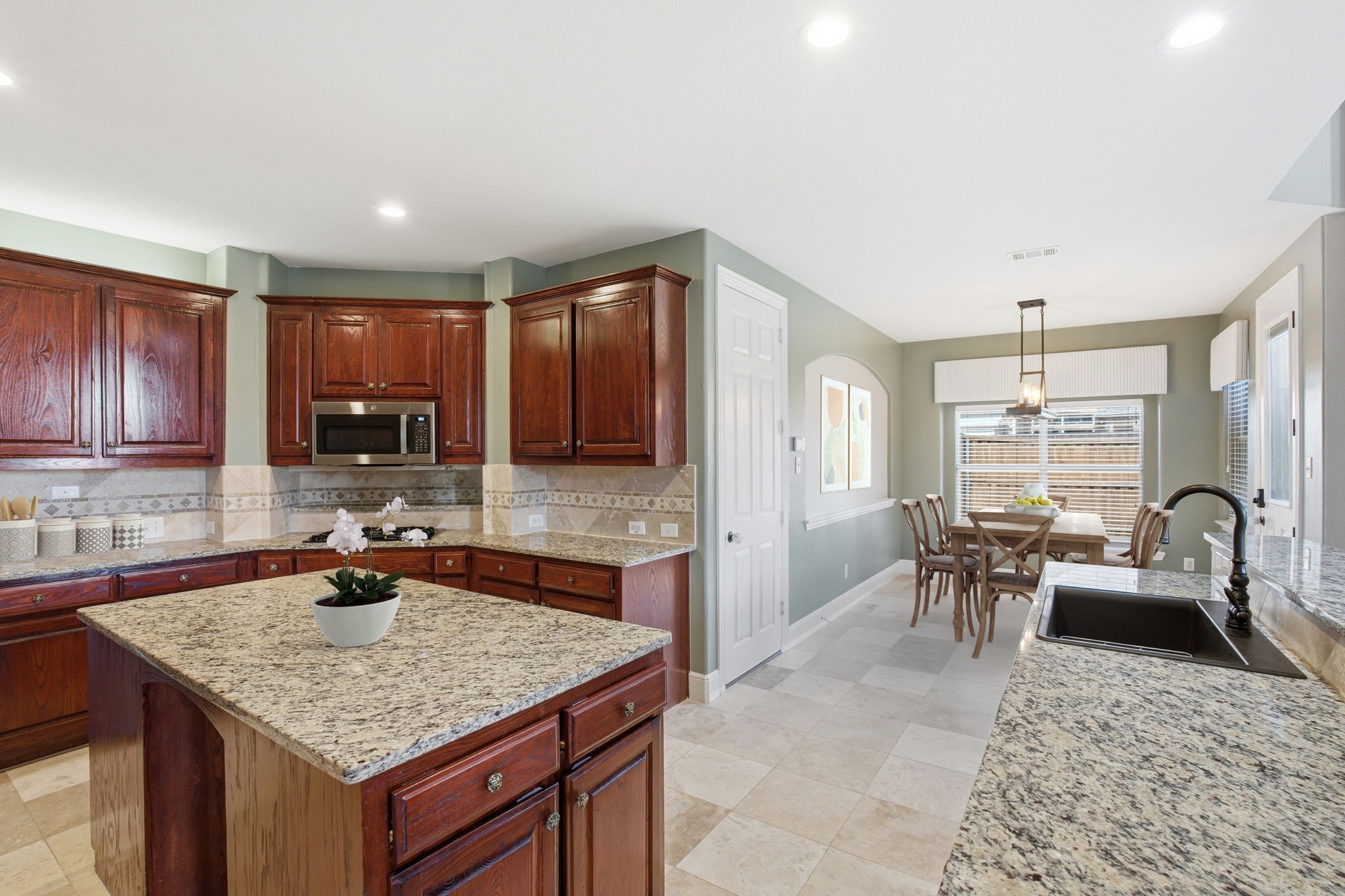 1200 Anacostia Lane