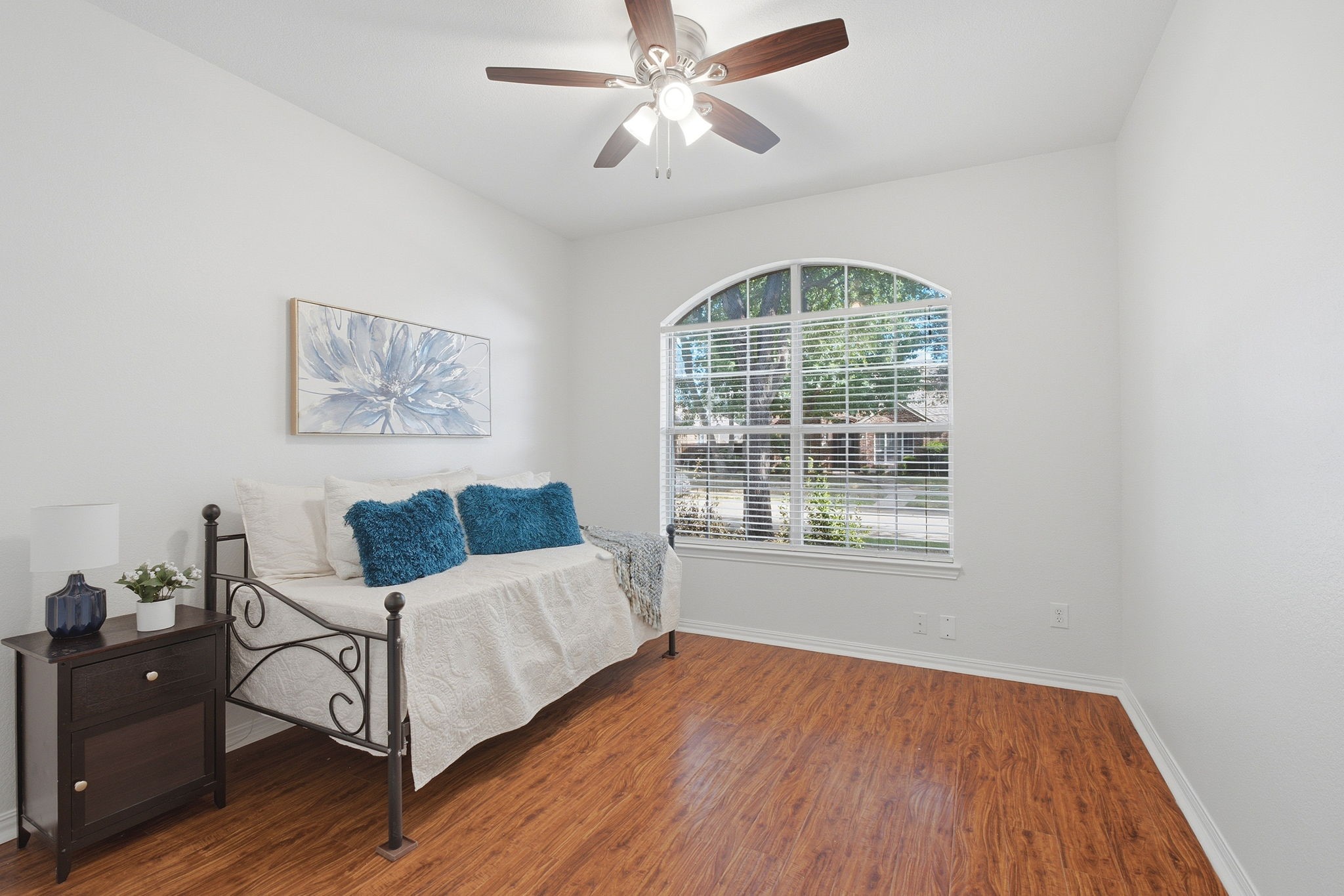 1667 Idlewild Drive