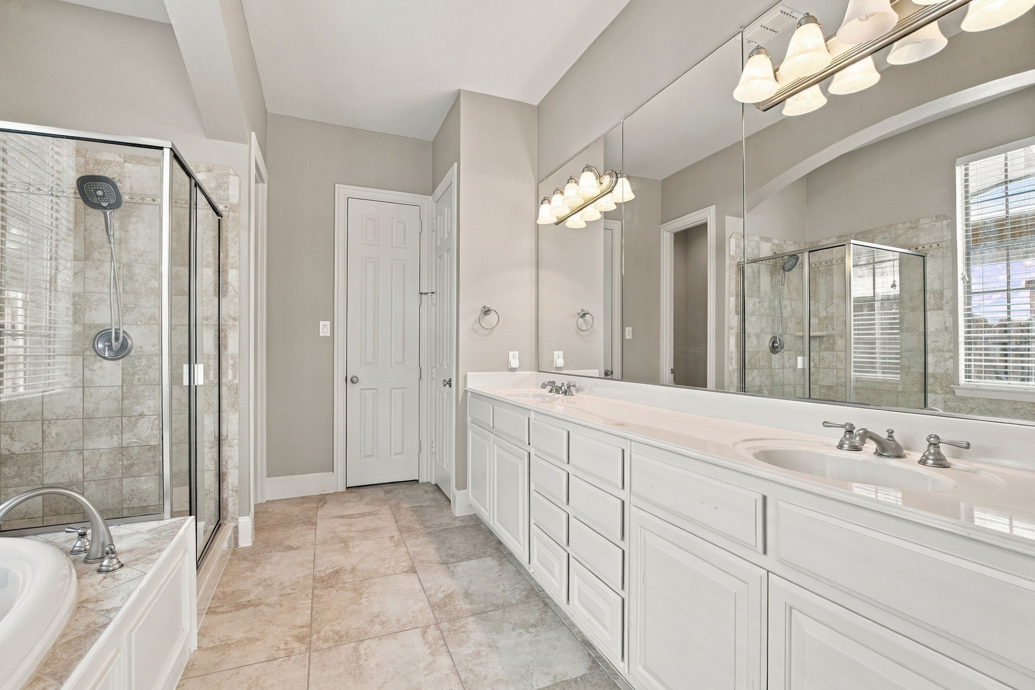1303 Kerrville Drive
