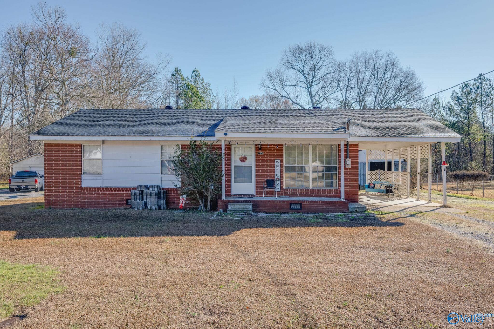 215 Hereford Street