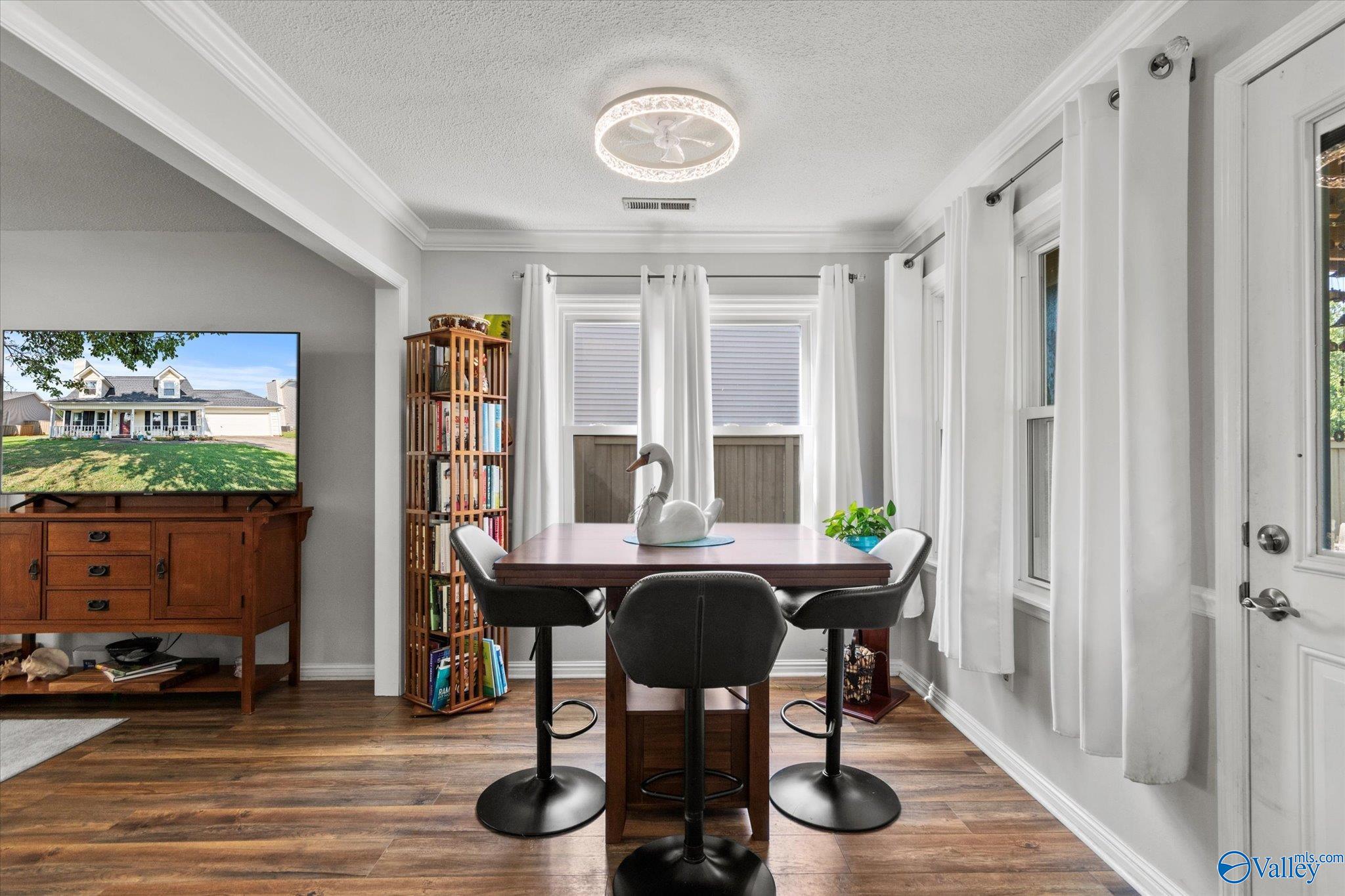 117 Sleepy Hollow Lane