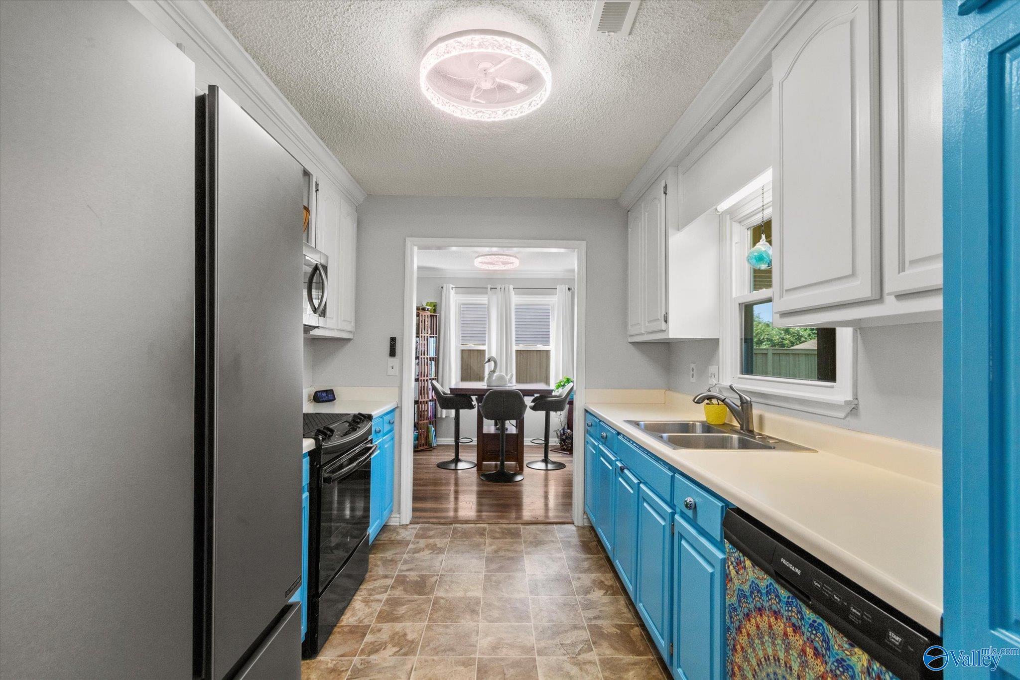 117 Sleepy Hollow Lane