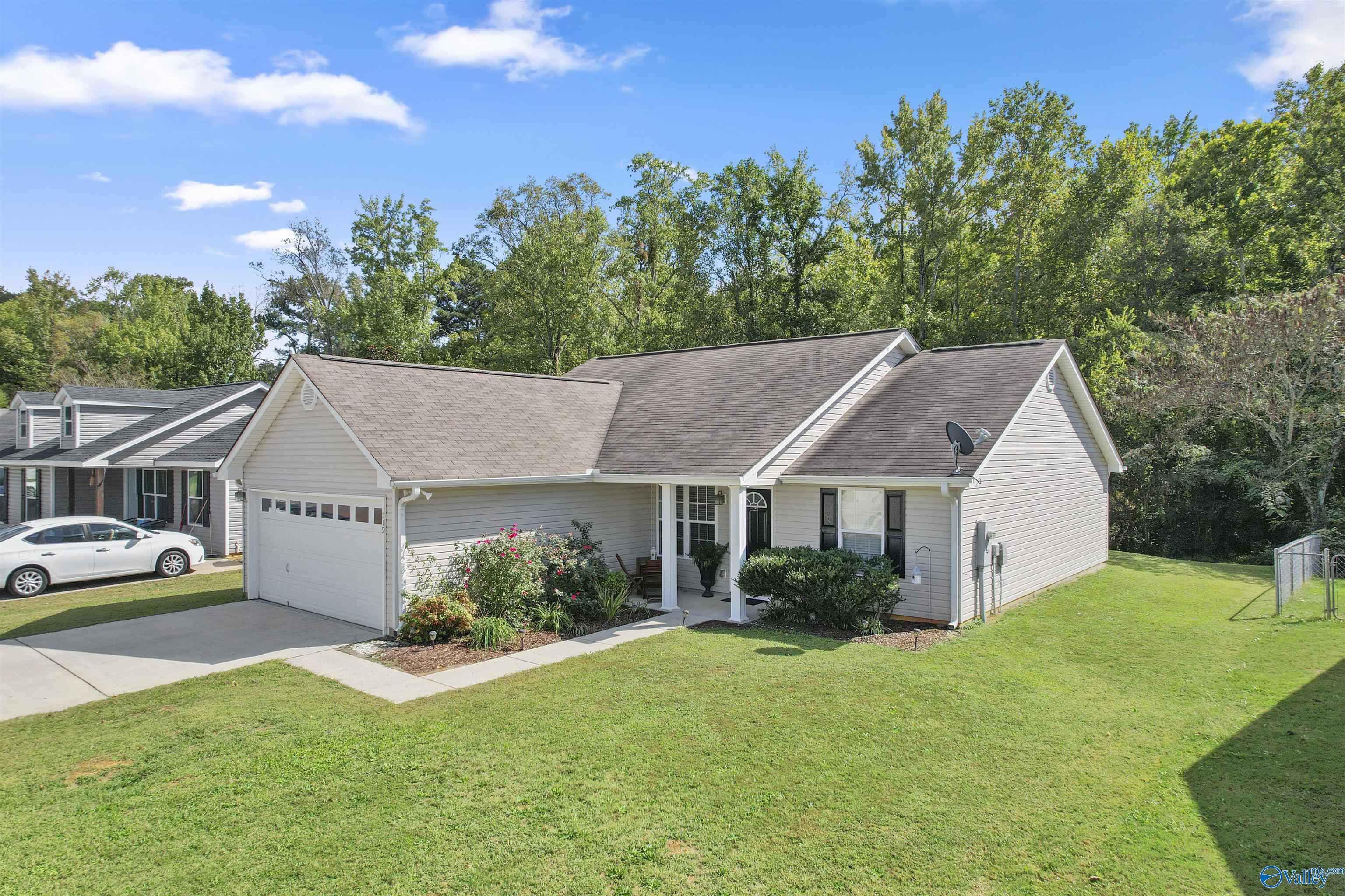 119 Sandy Hollow Drive NW